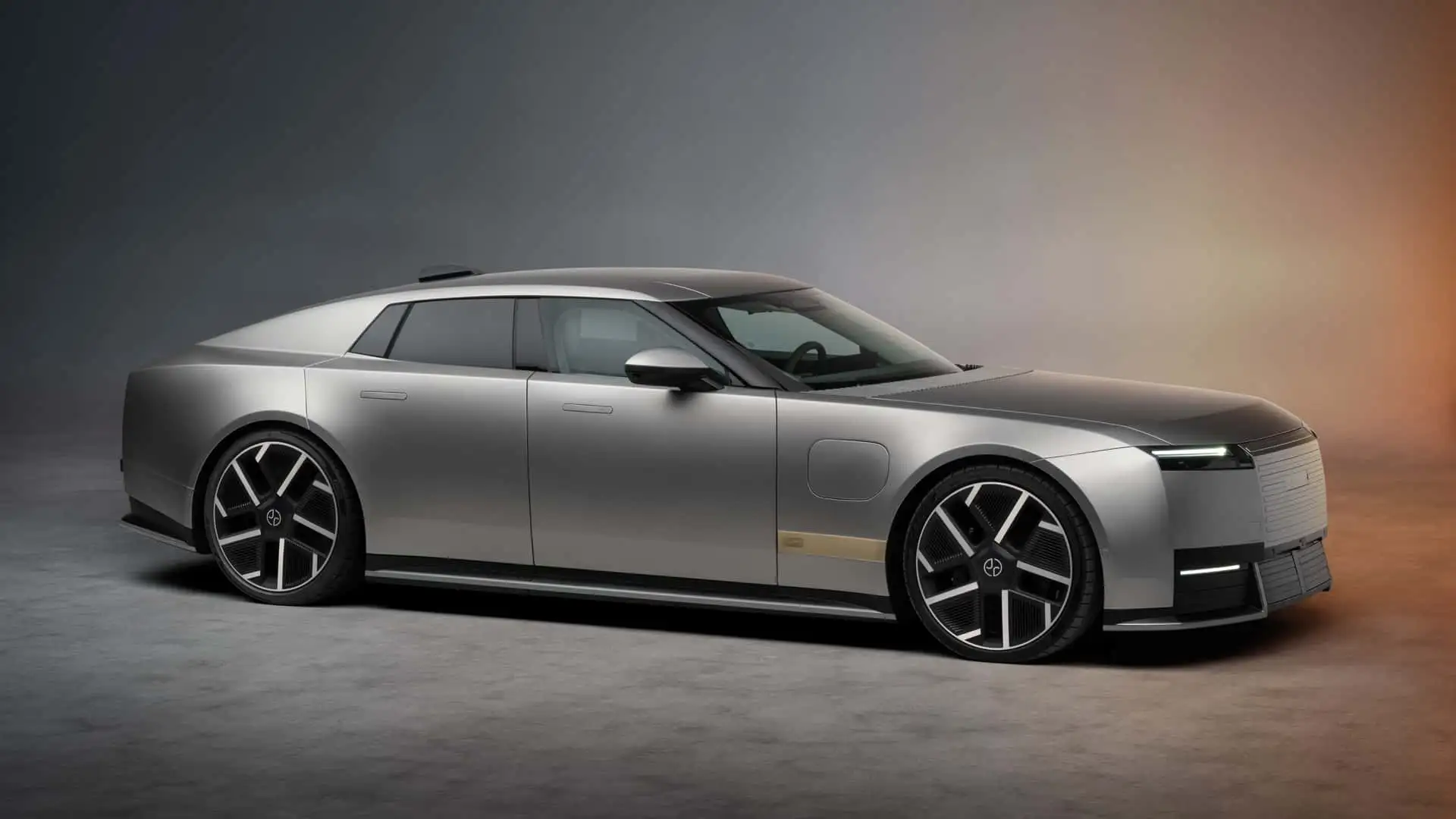 Jaguar Type 01 are 1.030 CP și 720 km autonomie WLTP