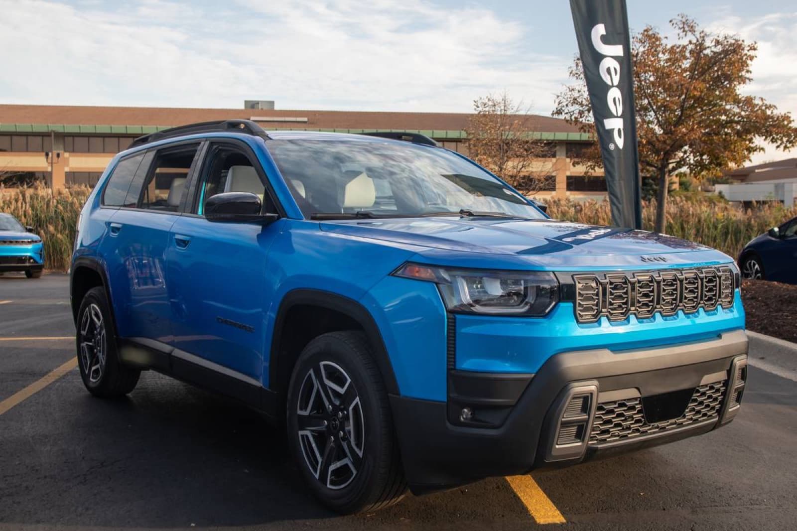 Următorul Jeep Cherokee trece pe STLA One, la Belvidere din 2029