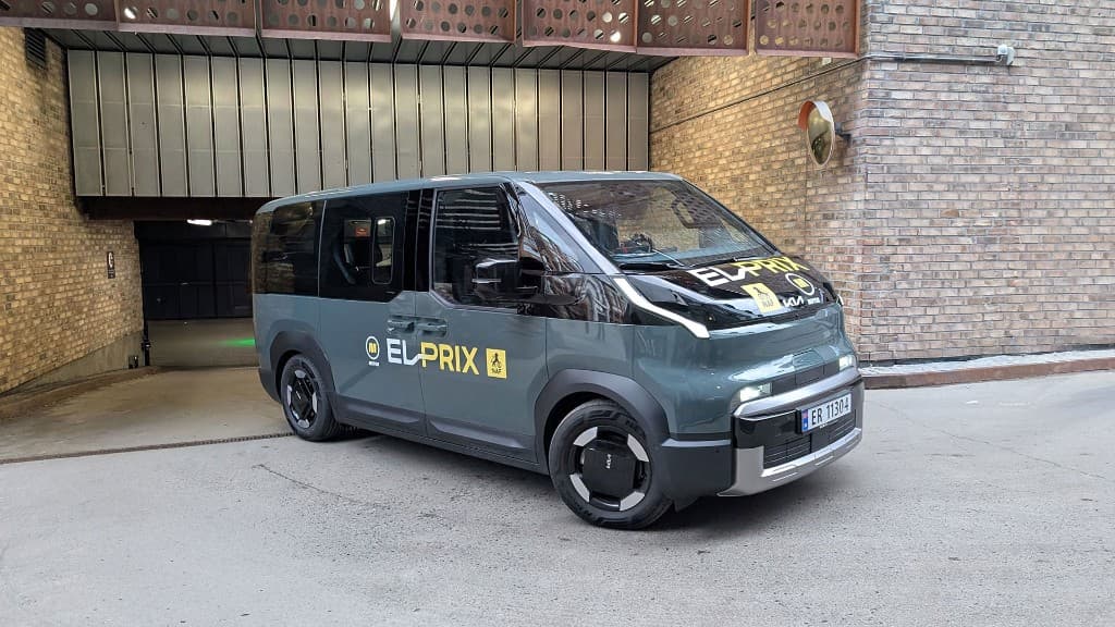 Kia PV5 Passenger depășește autonomia WLTP, atingând 420 km în cel mai mare test independent de mașini electrice din lume