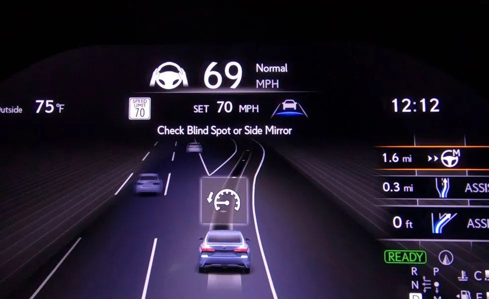 Lexus peste Tesla, Mercedes în evaluările de siguranță pentru sistemele de asistență a conducătorului