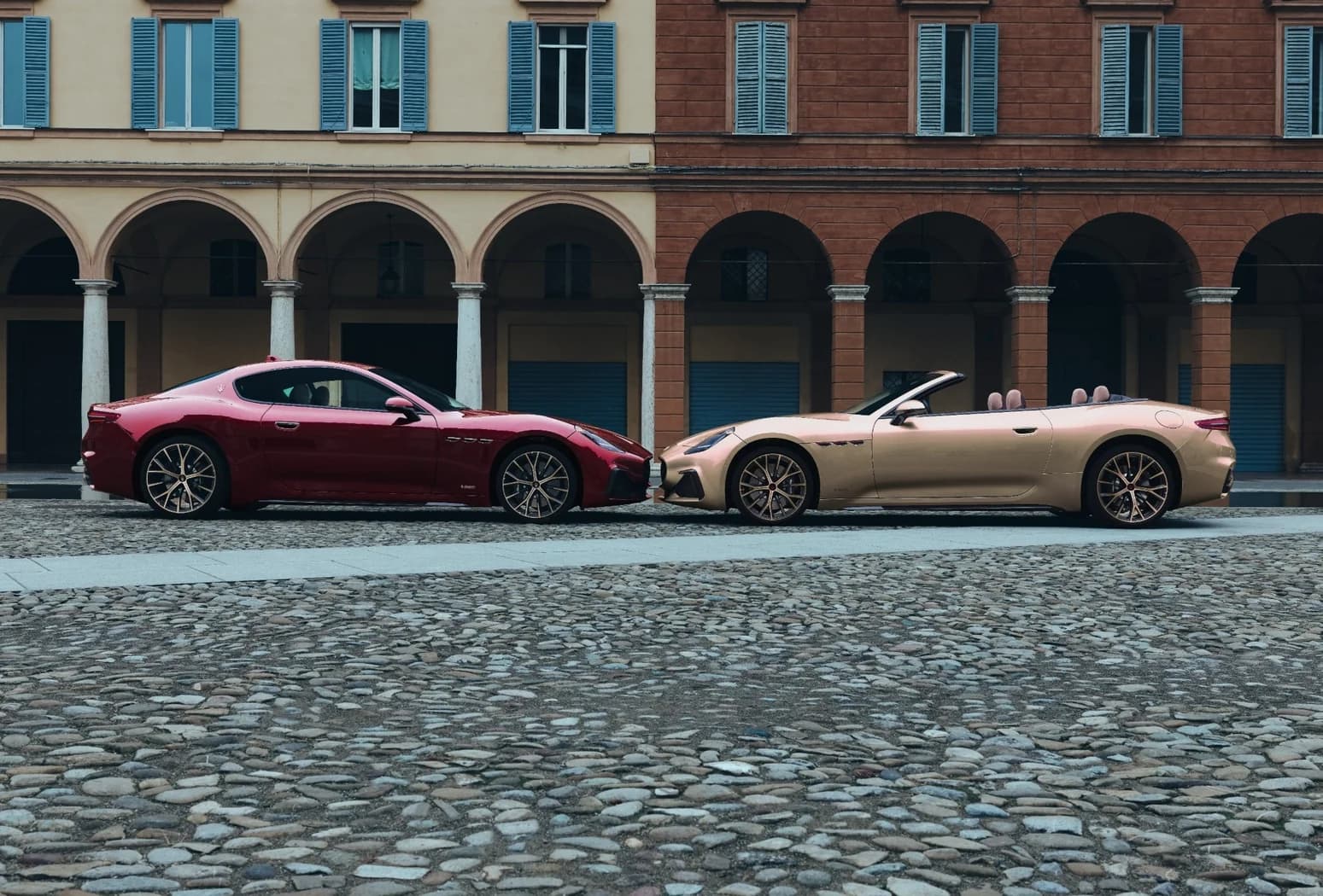 Maserati prezintă două modele unicat bazate pe GranTurismo și GranCabrio