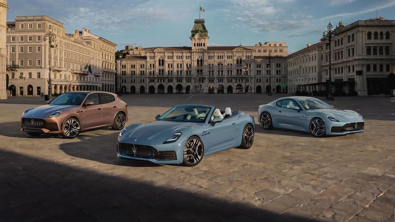Maserati prezintă facelift pentru modelele Grecale, GranTurismo și GranCabrio