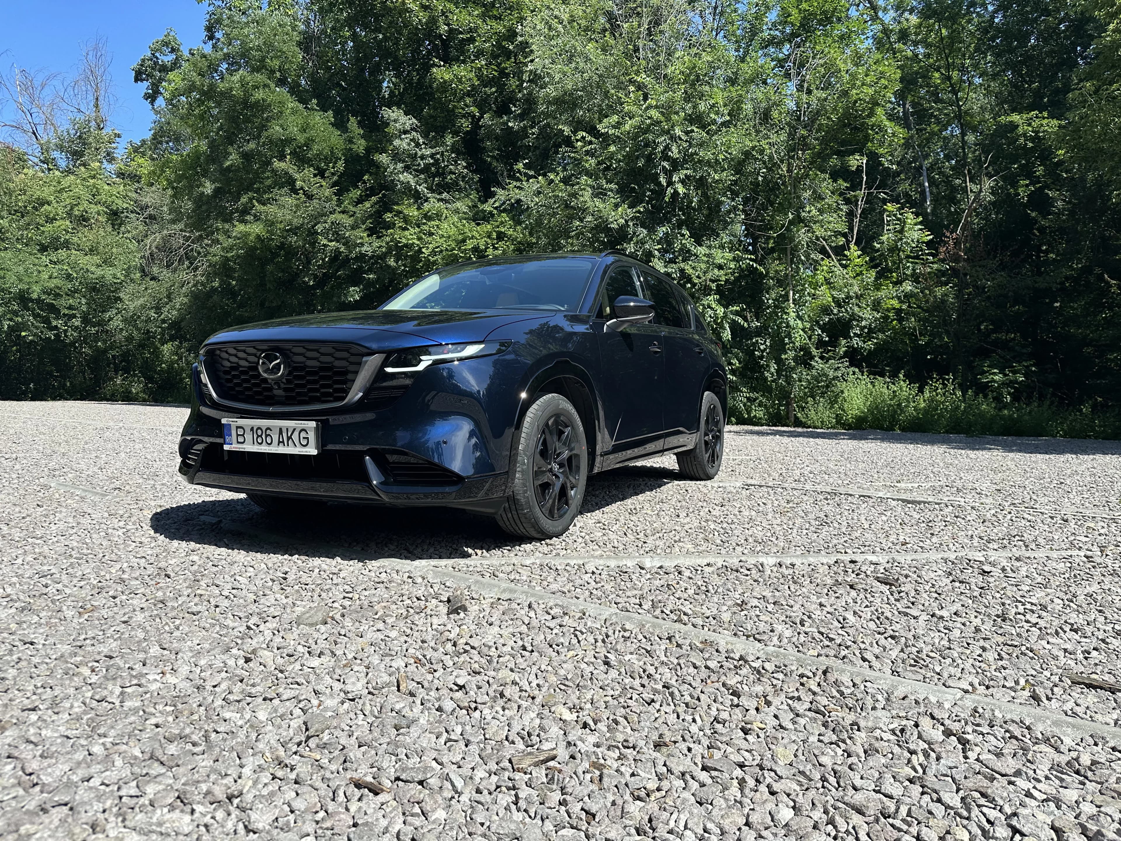 Test Drive Mazda CX-5 2.5 e-Skyactiv: SUV-ul care nu se grăbește, dar știe să te țină liniștit