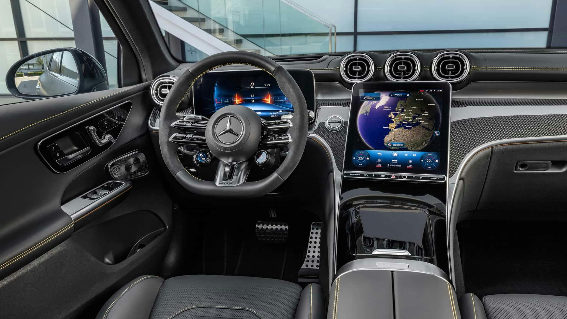 Noile modele Mercedes-Benz GLC AMG debutează cu o putere de până la 671 CP