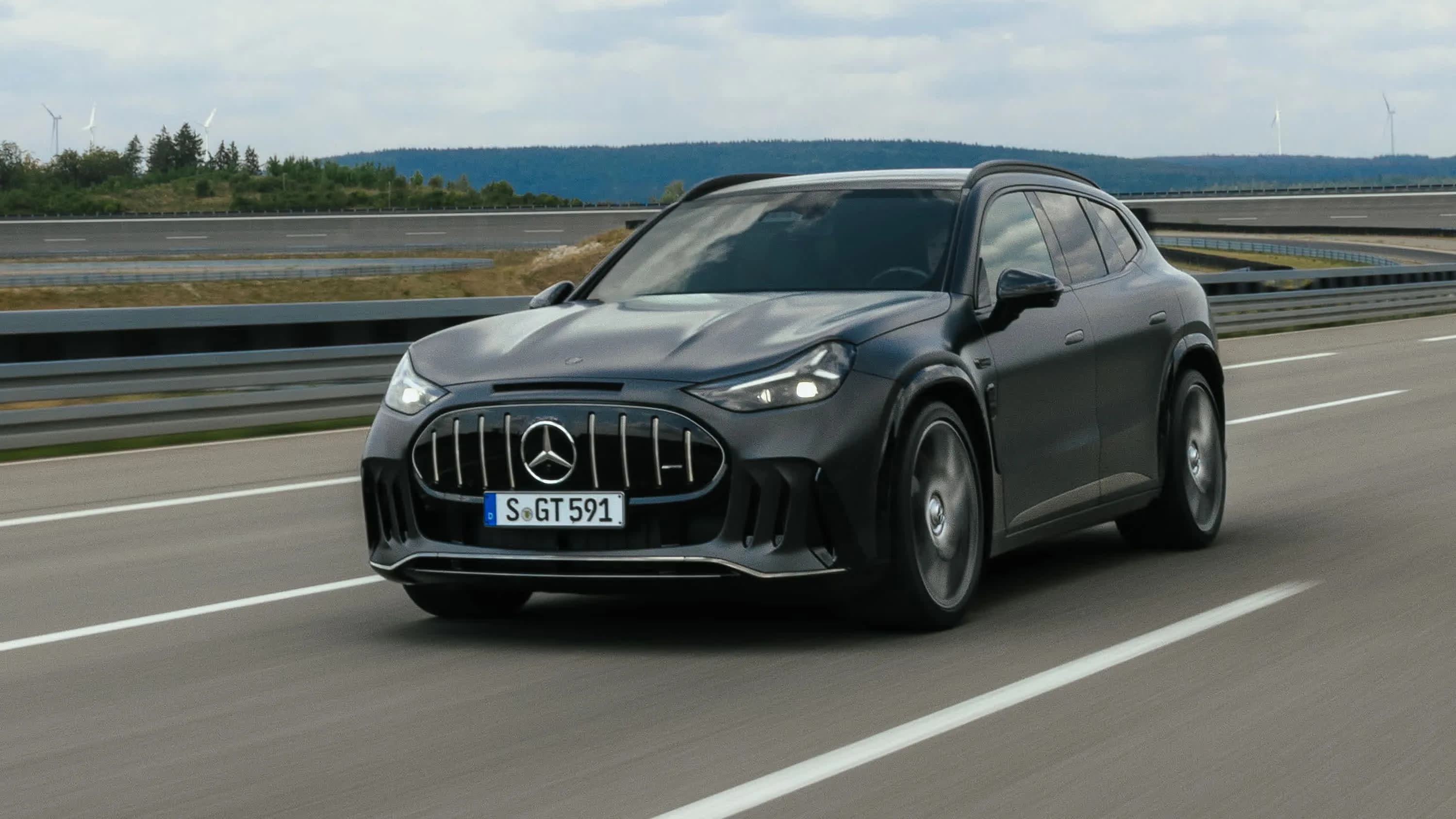 Mercedes-AMG GT SUV: electric, cu până la 1.153 CP și baterie de 128 kWh