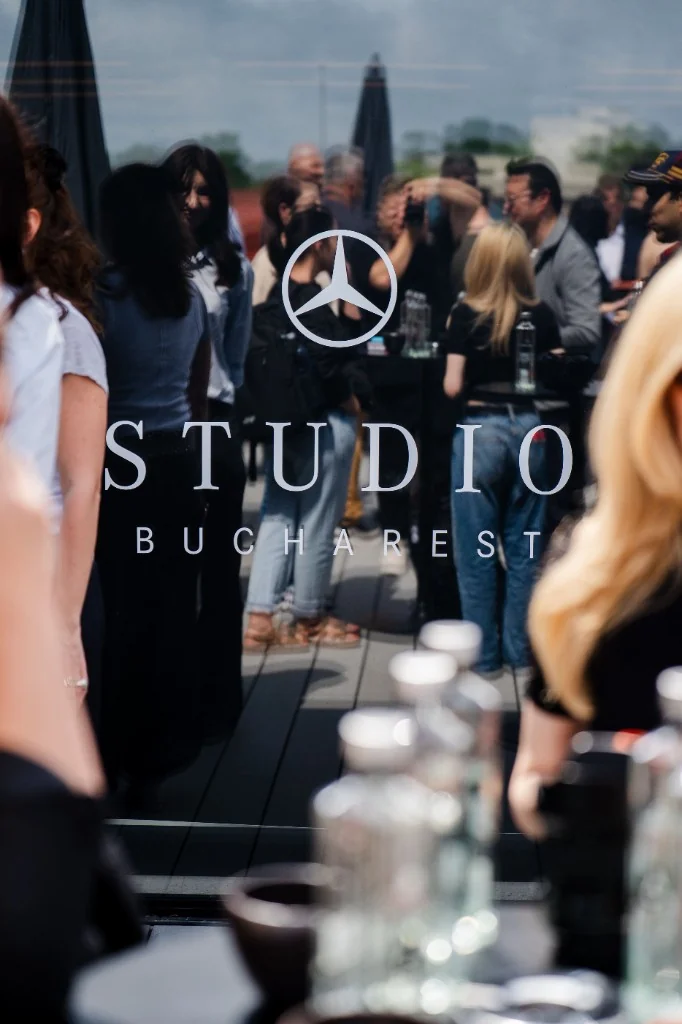 S-a deschis Mercedes-Benz Studio Bucharest: capitala devine parte a unui concept global care celebrează 140 de ani de inovație