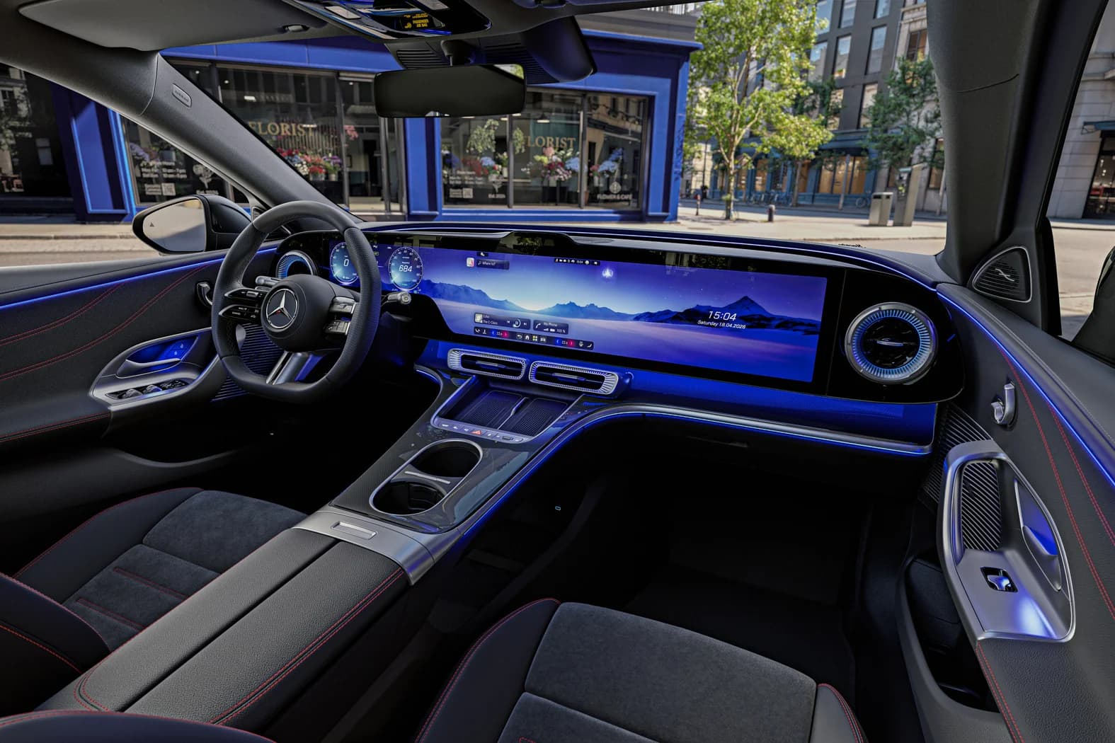 Mercedes-Benz dezvăluie primele imagini cu interiorul noului Clasa C electric