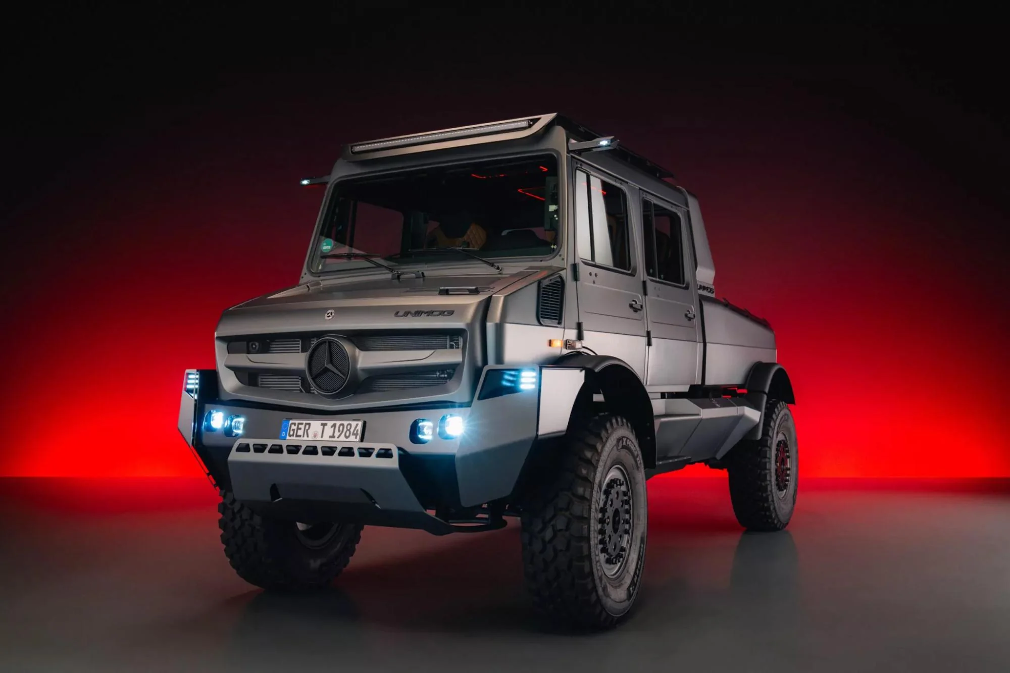 Mercedes-Benz lansează cel mai luxos Unimog pentru aniversarea a 80 de ani