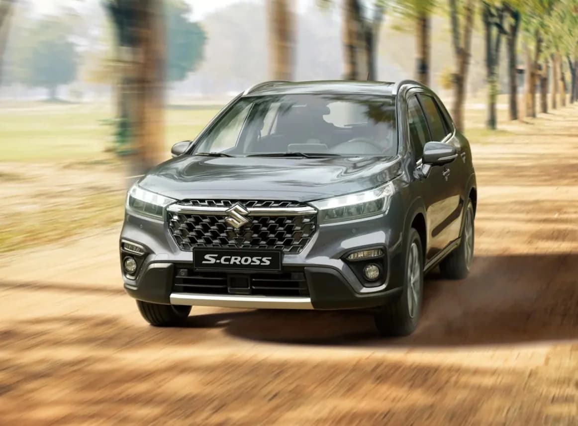 Motor hibrid vs motor pe benzină: ce trebuie să știi înainte să cumperi?
