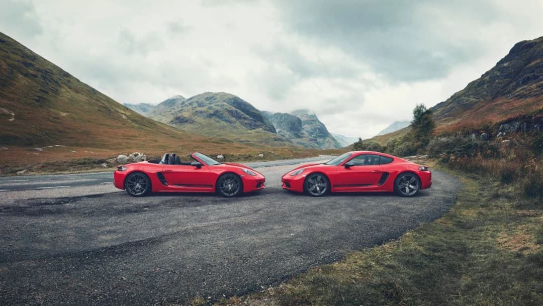 Porsche nu mai pregătește o revenire a motoarelor termice pentru Boxster și Cayman