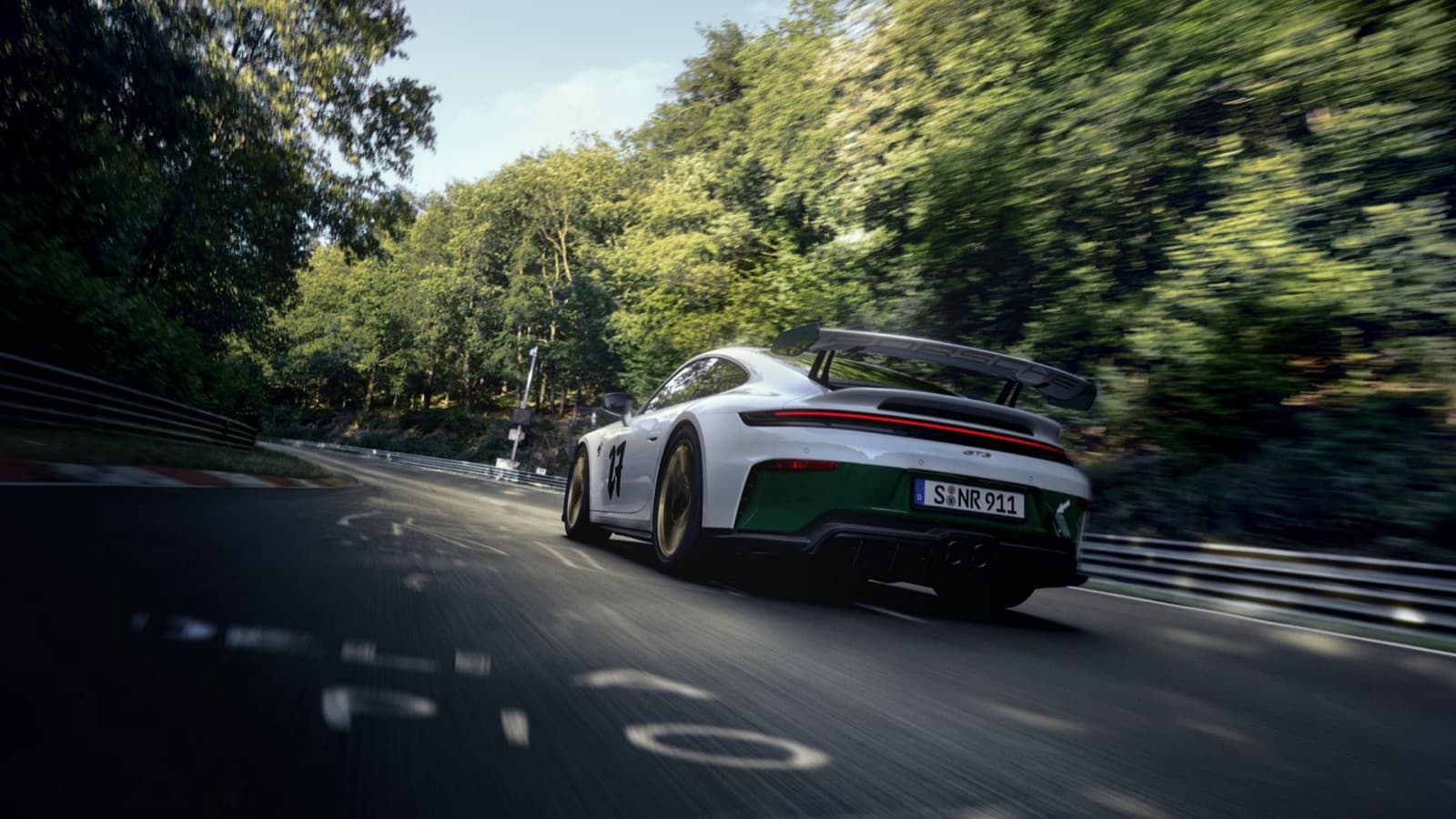Porsche 911 GT3 100 Jahre Nürburgring: 100 de bucăți, doar Germania