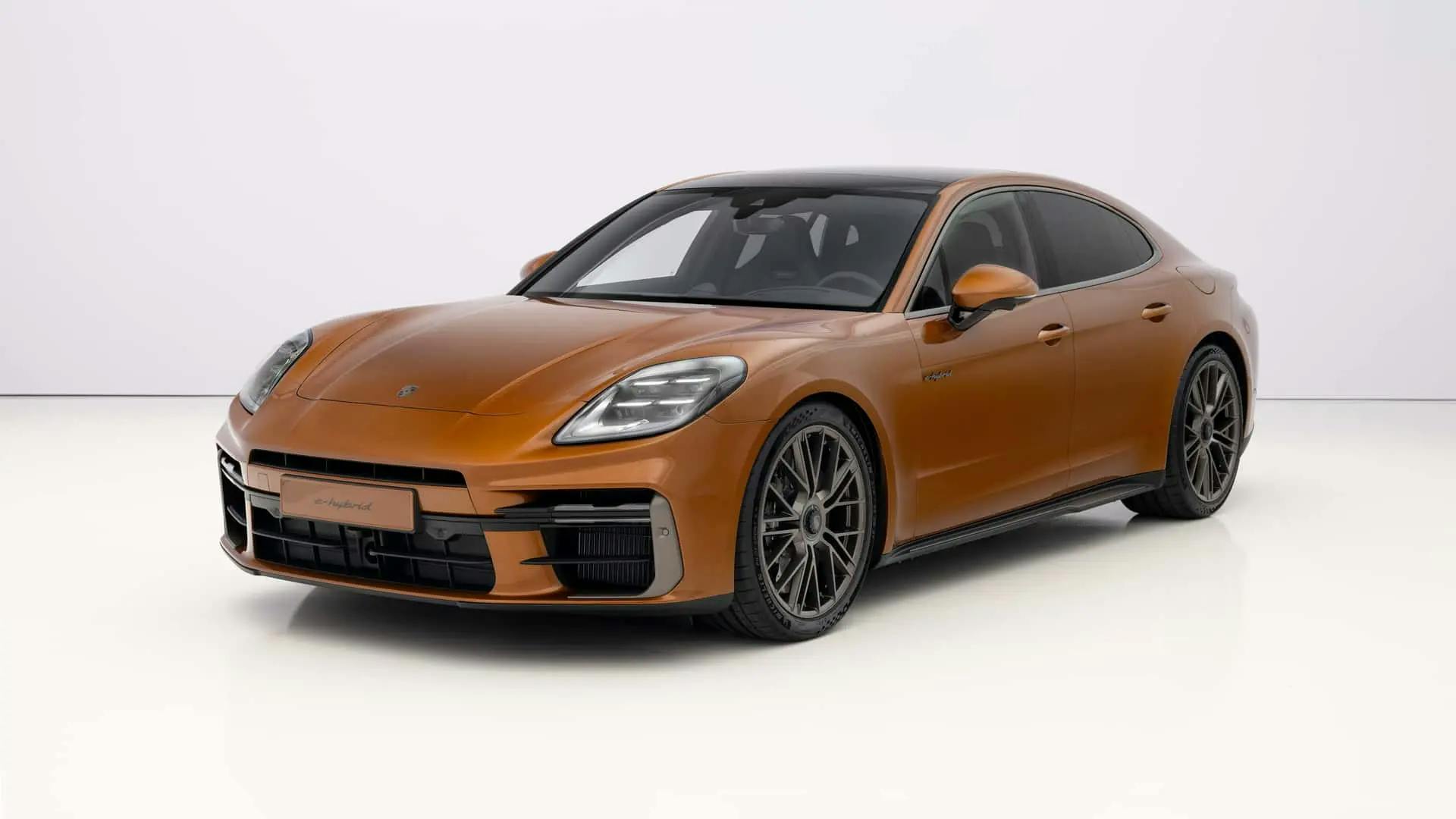 Noua generație Porsche Panamera 2024 este aici