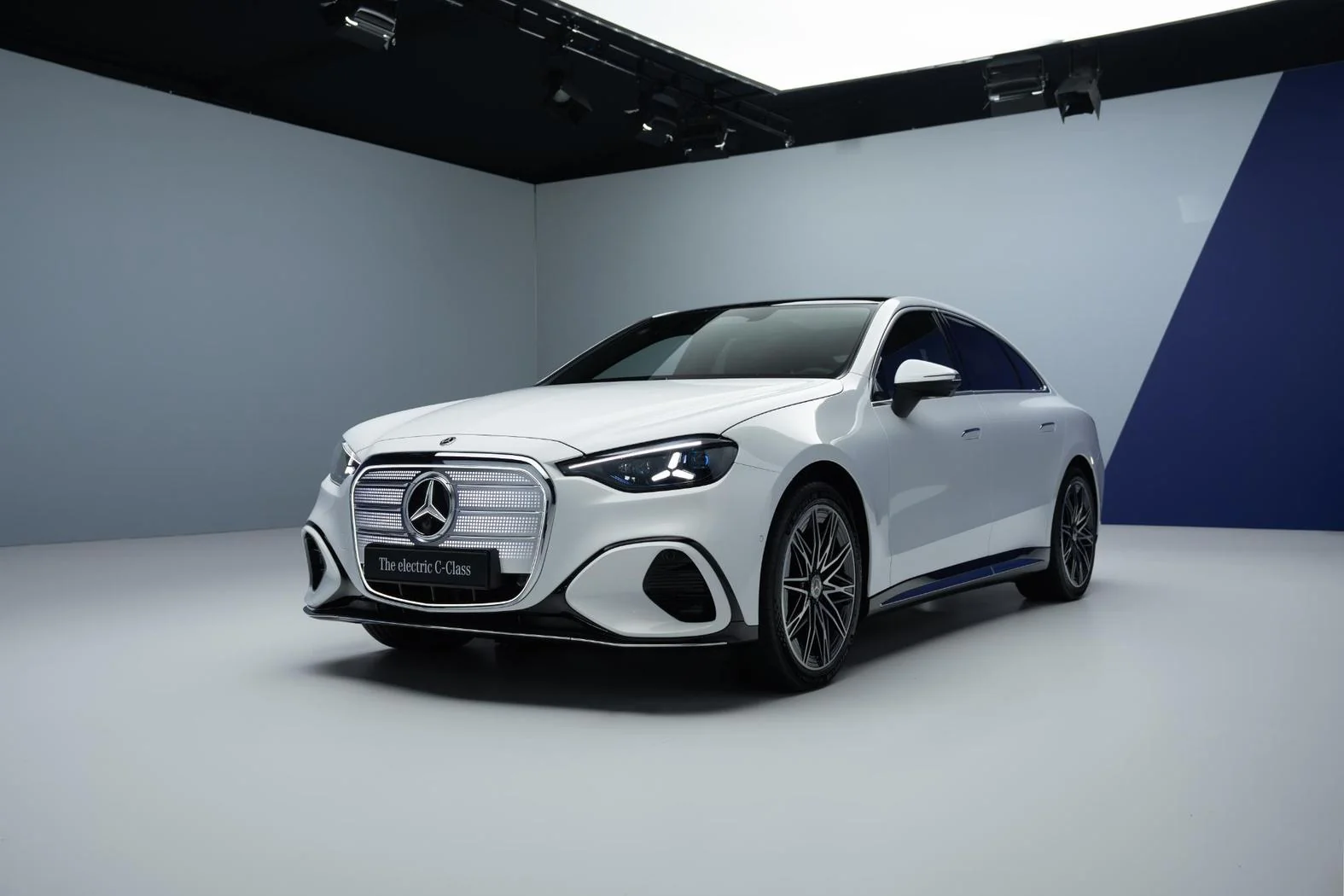 Prețuri de la 64.000 de euro pentru noul model