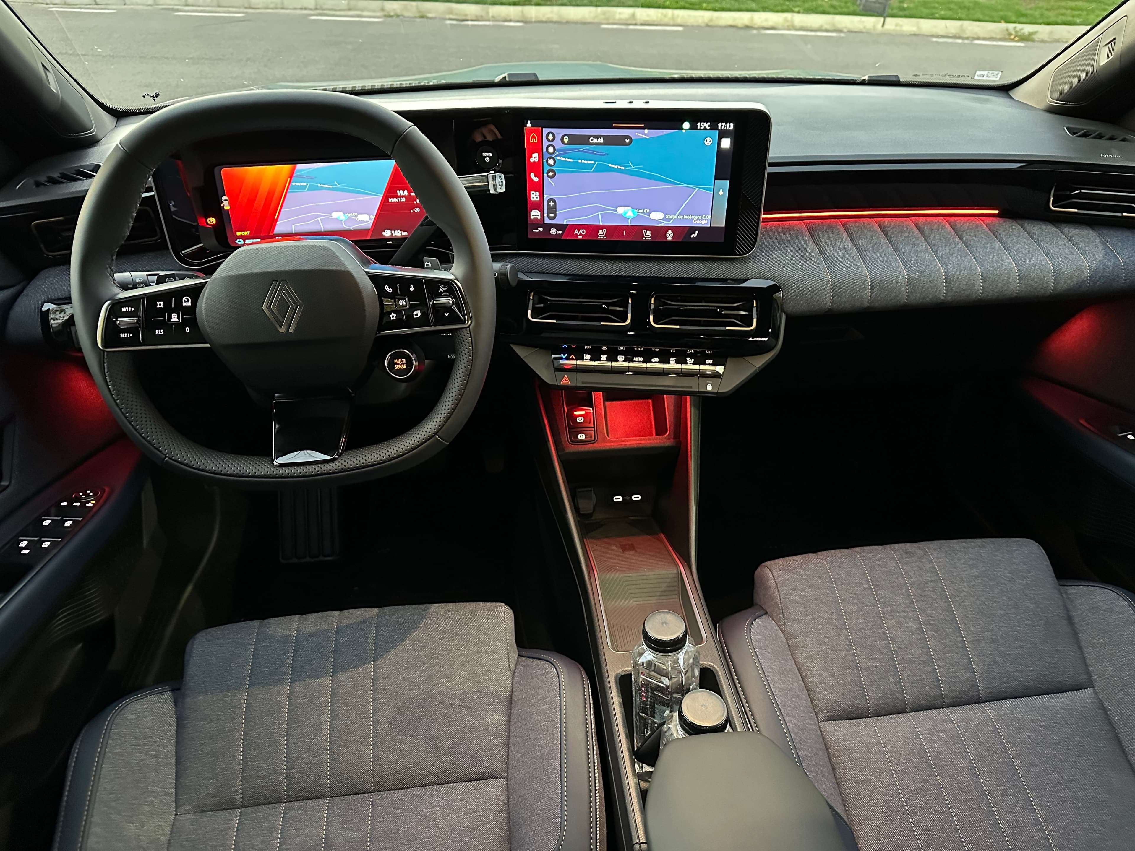 'Test drive Renault 4 2025: Farmecul retro întâlnește tehnologia viitorului