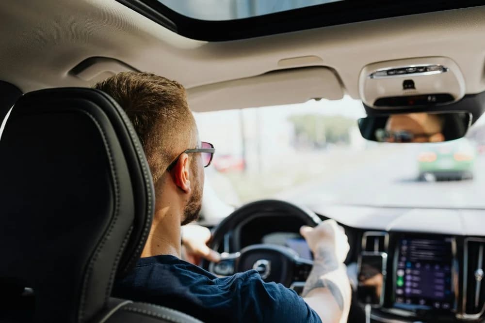 Te interesează închirieri de mașini în Cluj? Intră pe www.rino-rent-a-car.ro