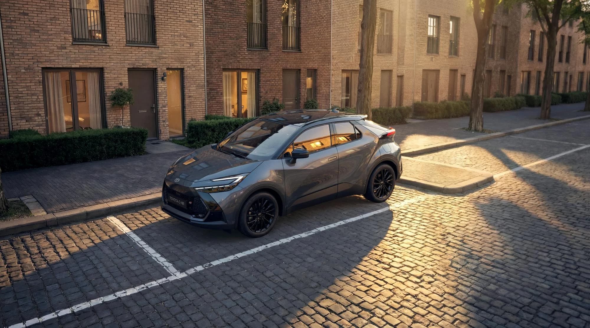 Toyota C-HR sărbătorește 10 ani și peste 2 milioane de unități vândute la nivel global