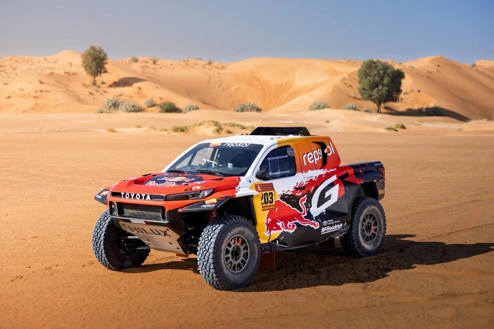 Toyota lansează oficial noul model pentru Raliul Dakar 2026 în România