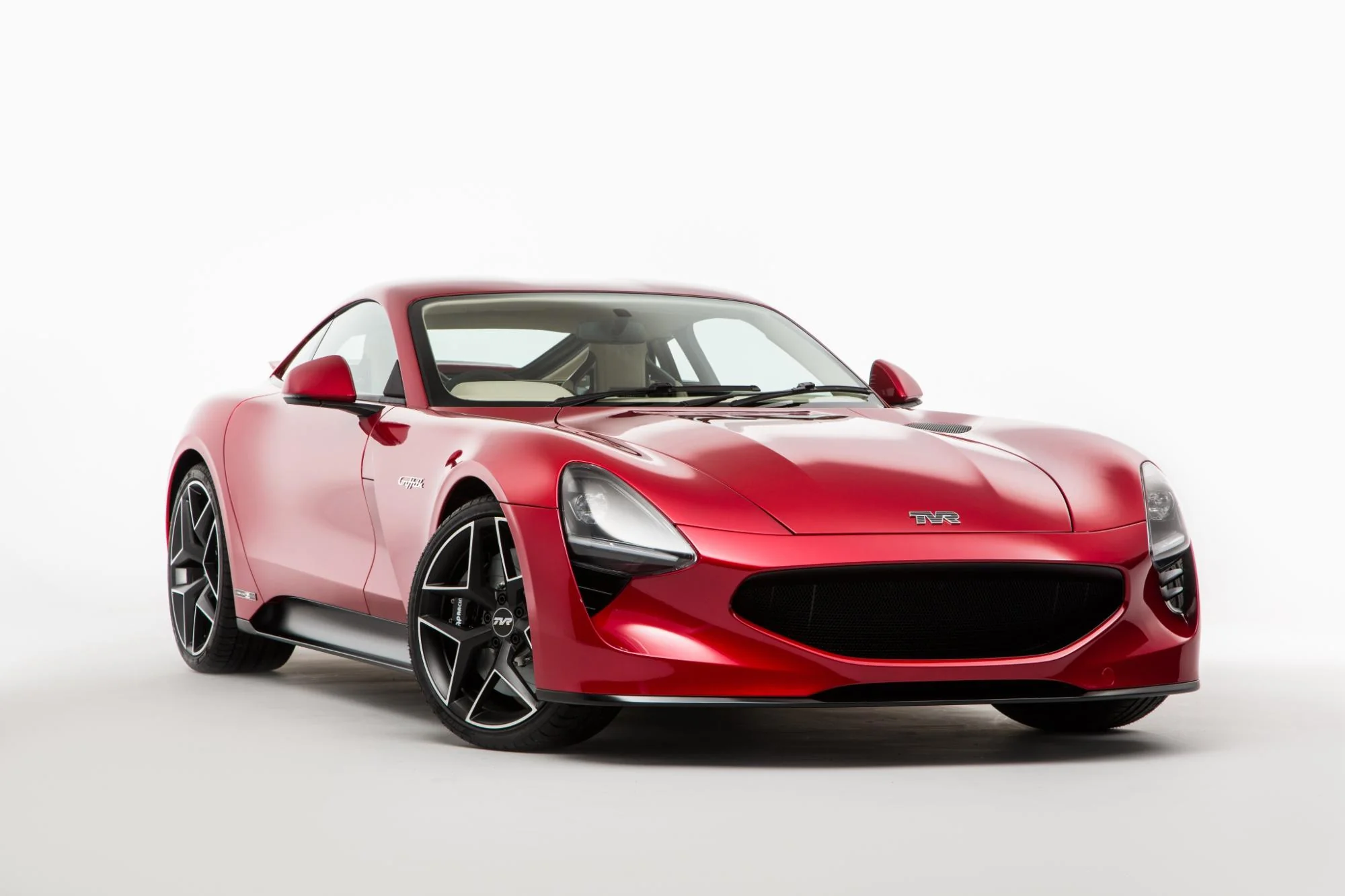 TVR, marca britanică, are un nou proprietar și planuri de transformare în brand de mașini electrice