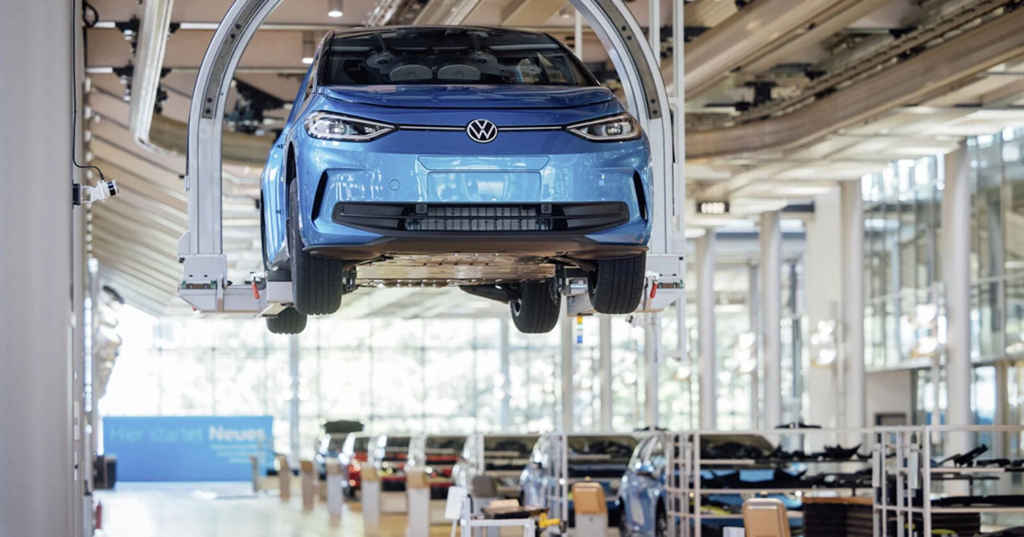 Volkswagen va desființa 50.000 de locuri de muncă în Germania până în 2030