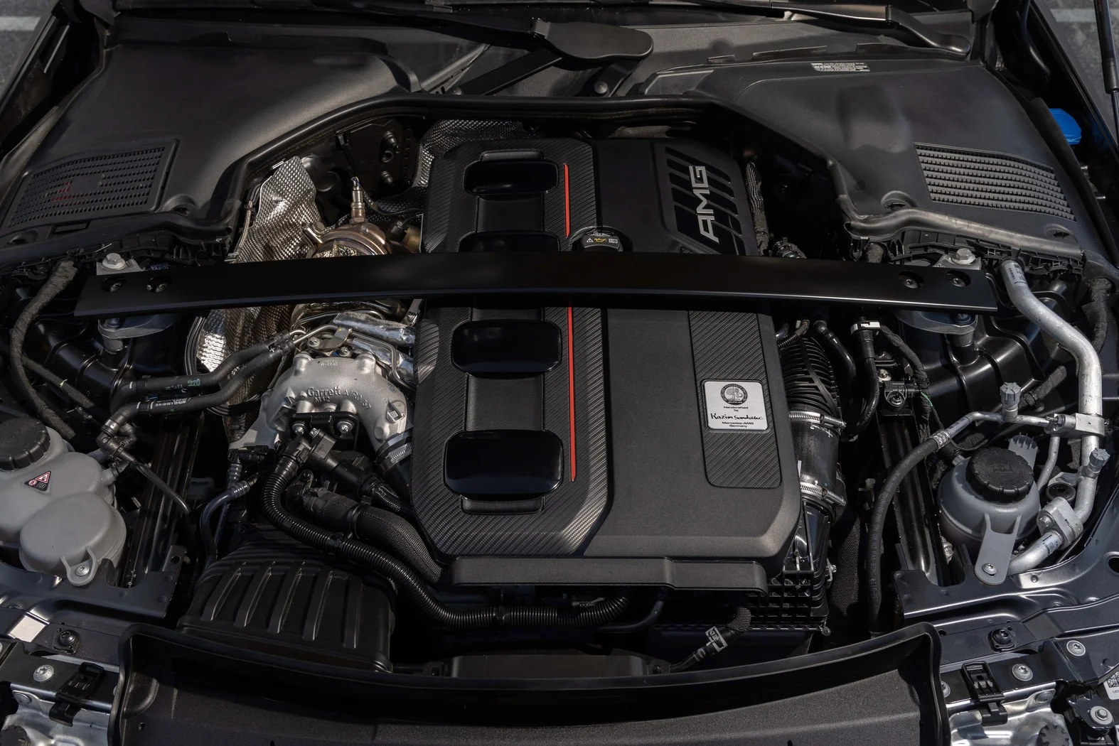 Șeful Mercedes-AMG anunță abandonarea motorului cu 4 cilindri la modelul C 63