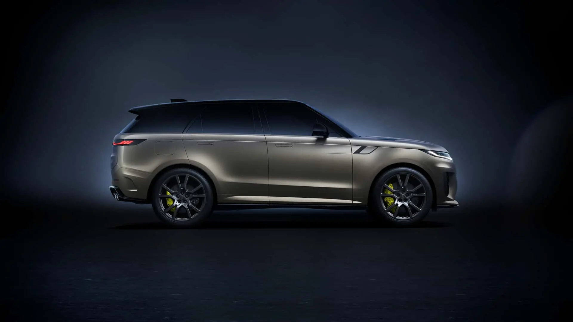 Range Rover Sport SV 2024: noul model de lux cu 626 CP al britanicilor