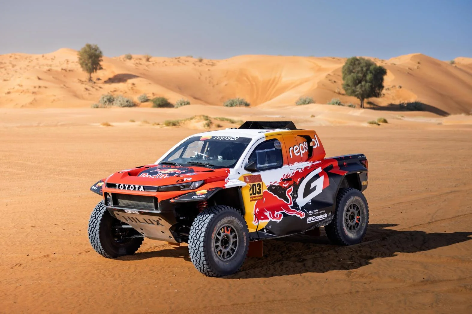 Toyota lansează oficial noul model pentru Raliul Dakar 2026 în România