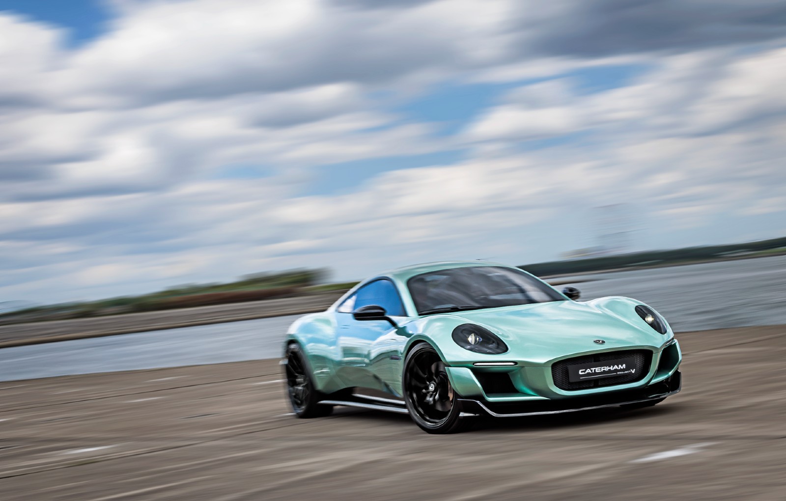 Caterham anunță lansarea primului prototip electric funcțional în 2026