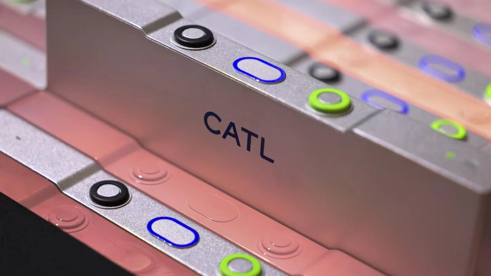 CATL investește 4,1 miliarde euro în construcția unei fabrici de baterii în Spania