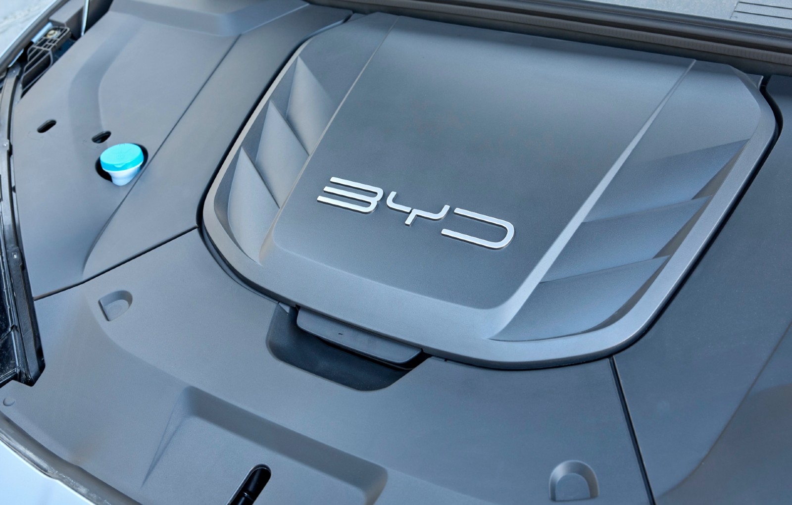 BYD lansează bateria Blade cu încărcare rapidă în mai puțin de 12 minute