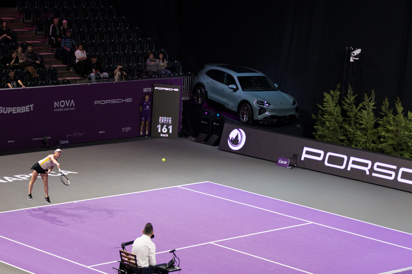 Noul Porsche Cayenne Electric prezentat la Transylvania Open