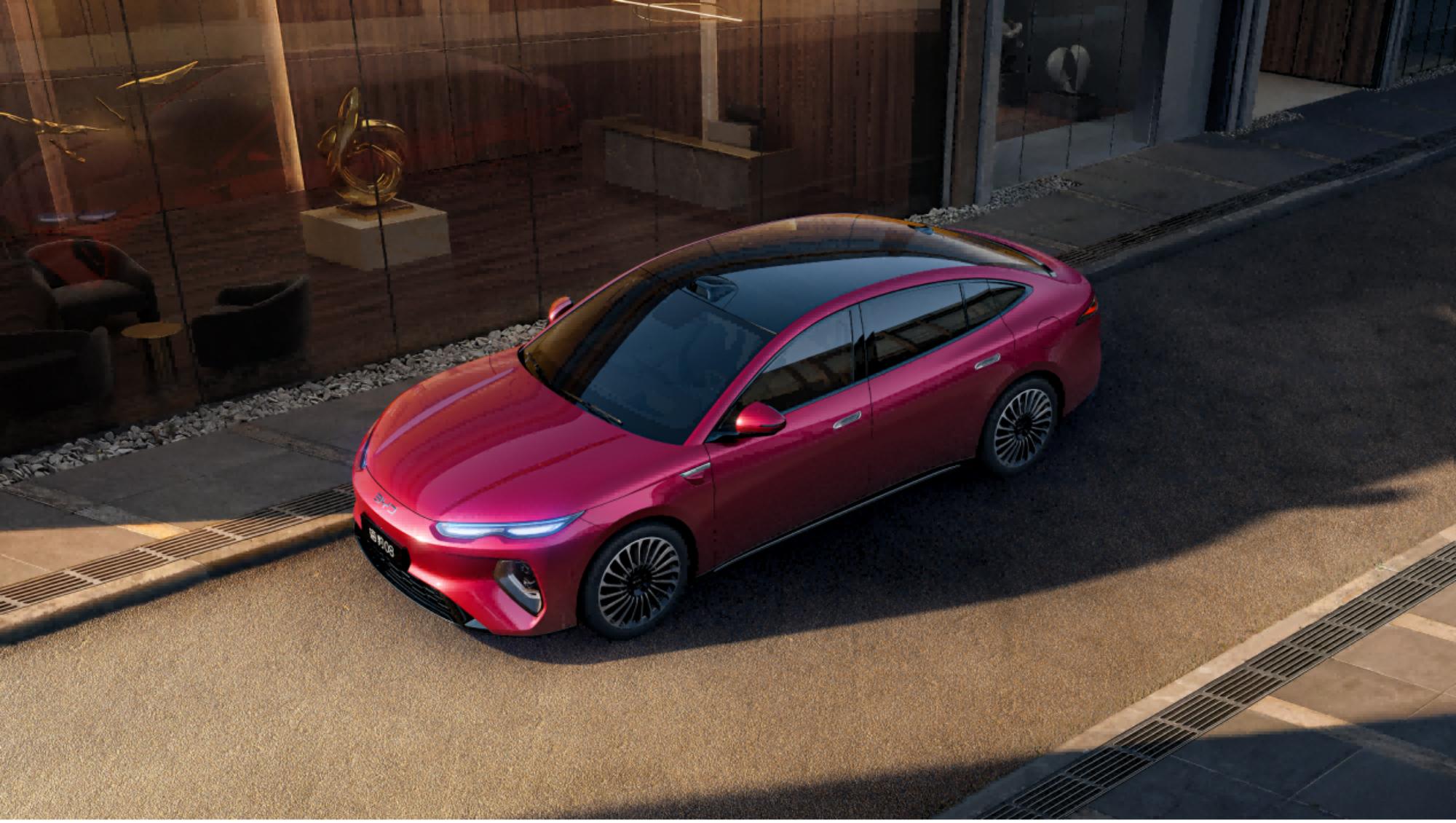 berlină și SUV premium cu încărcare rapidă în doar 9 minute