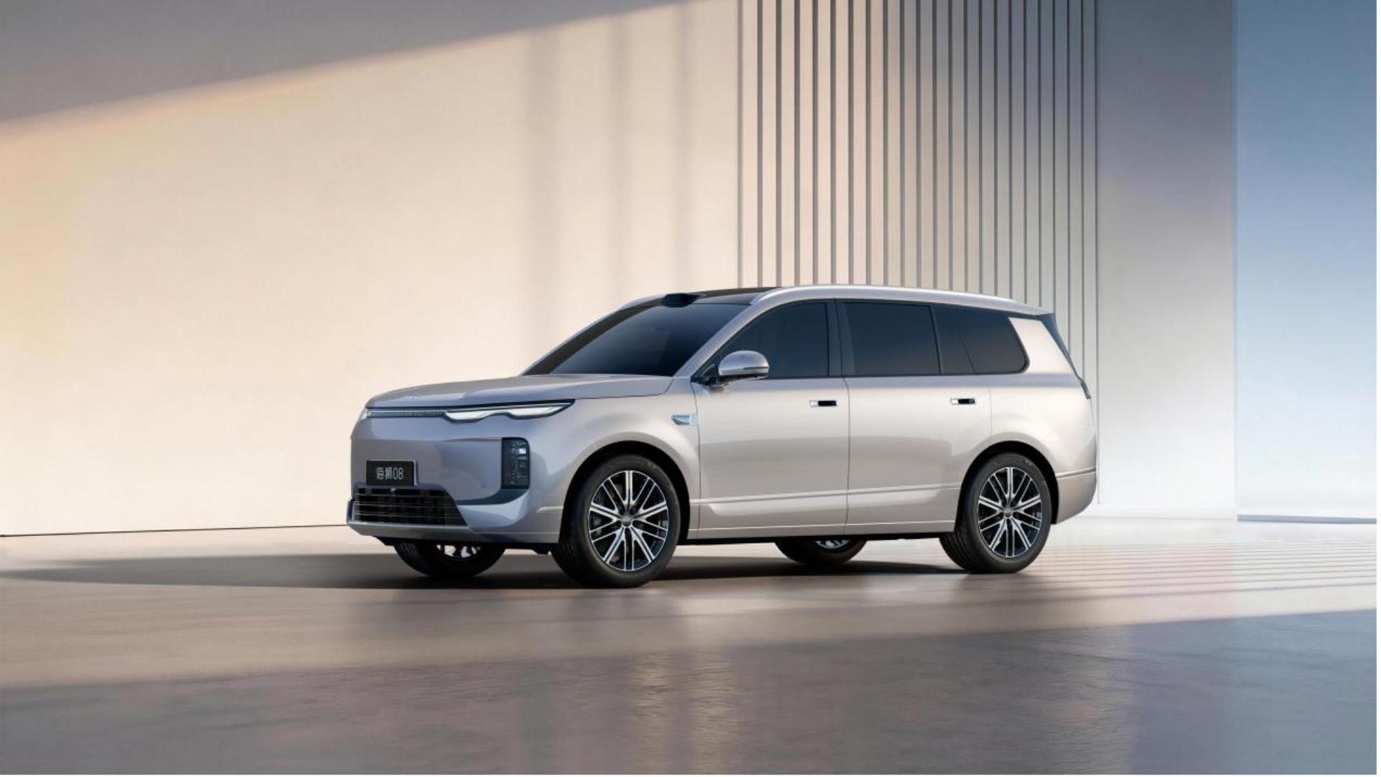 berlină și SUV premium cu încărcare rapidă în doar 9 minute