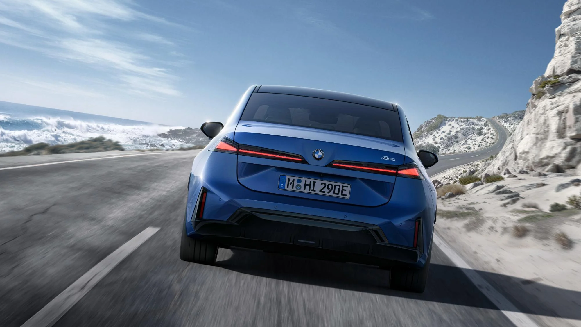 Noul BMW i3 2026 debutează oficial: autonomie de până la 900 km, 469 CP și încărcare la 400 kW