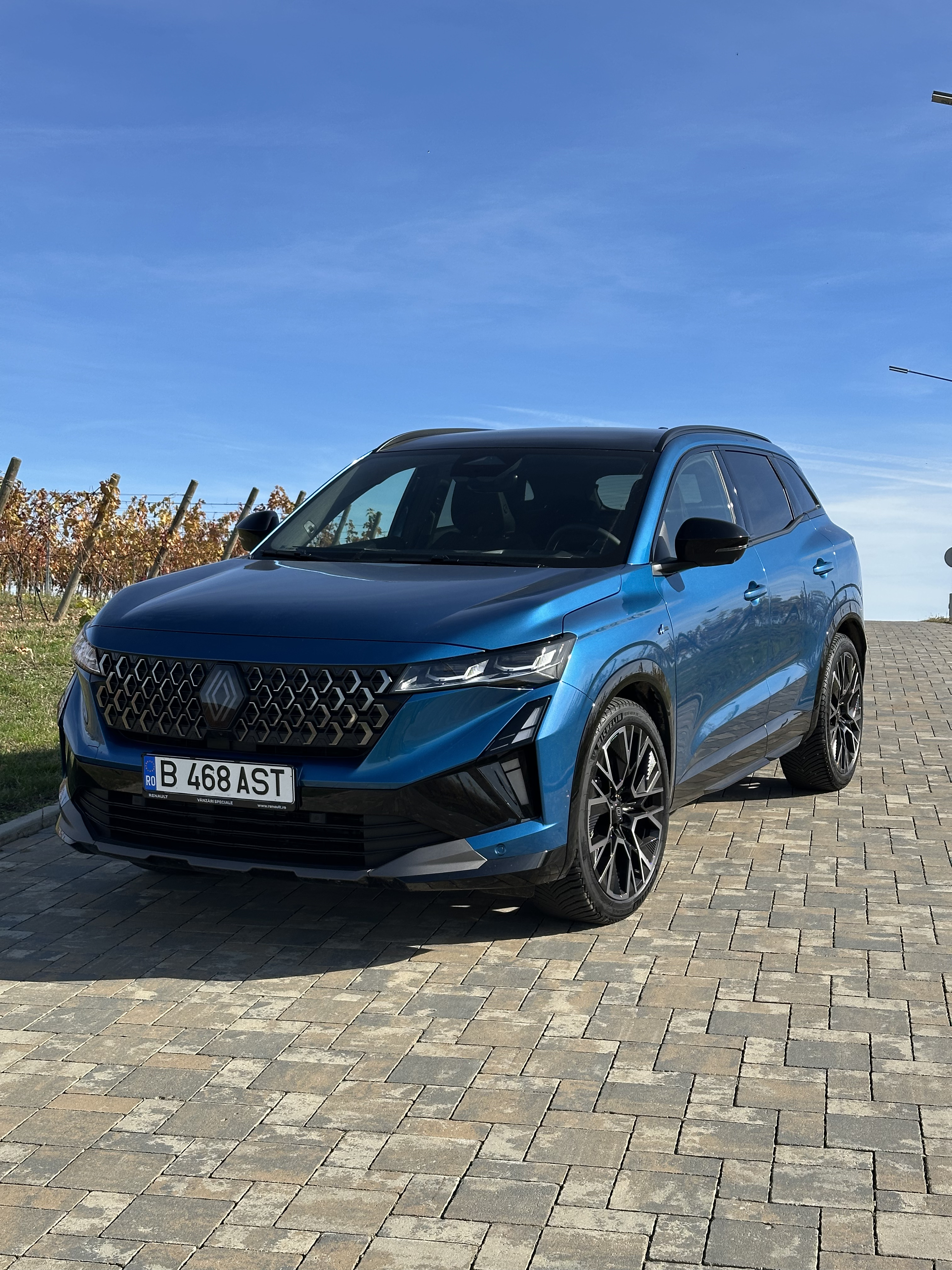 Renault Austral 2025 (facelift): evoluție rafinată pentru SUV-ul de familie