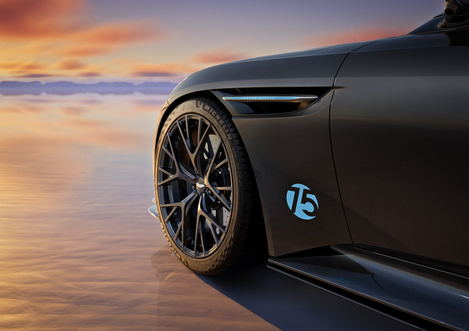 Aston Martin DB12 S VMF, detalii Q