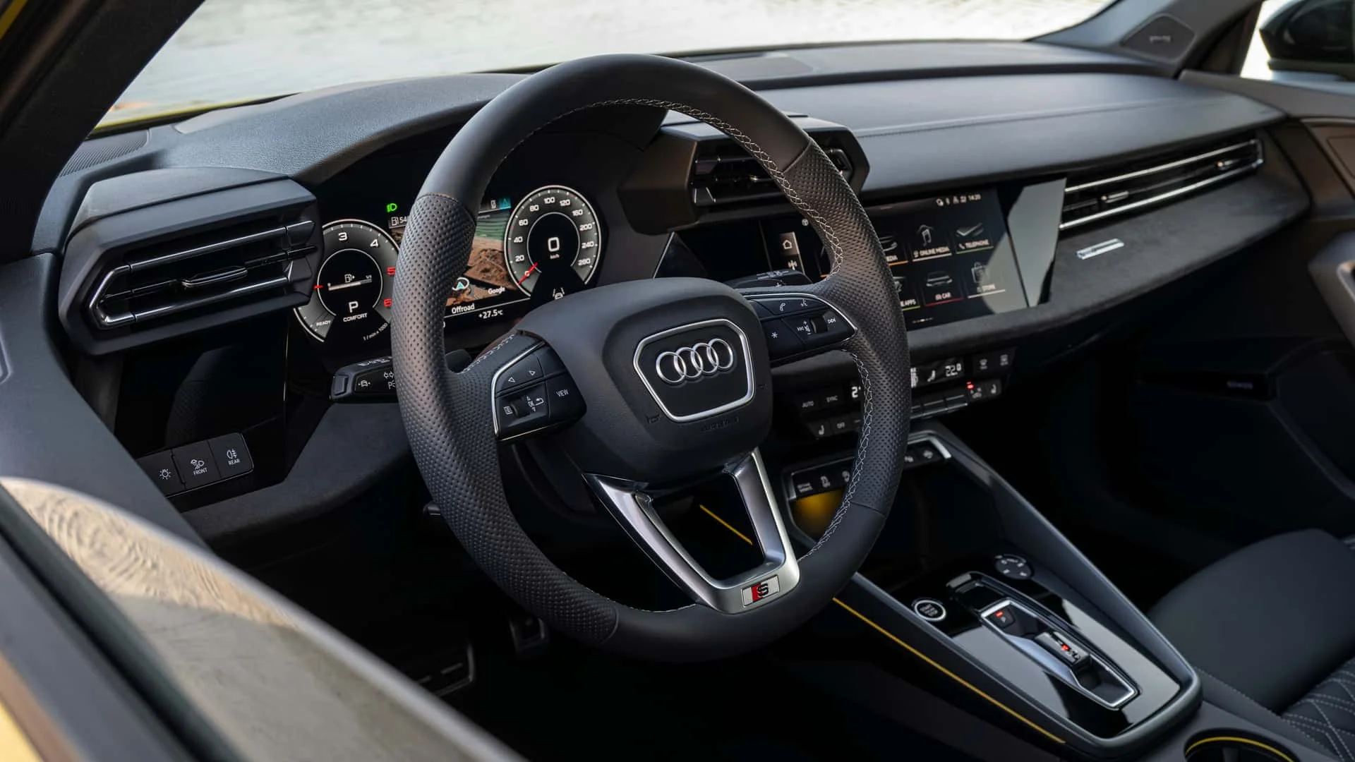 Interiorul generației actuale Audi A3 allstreet