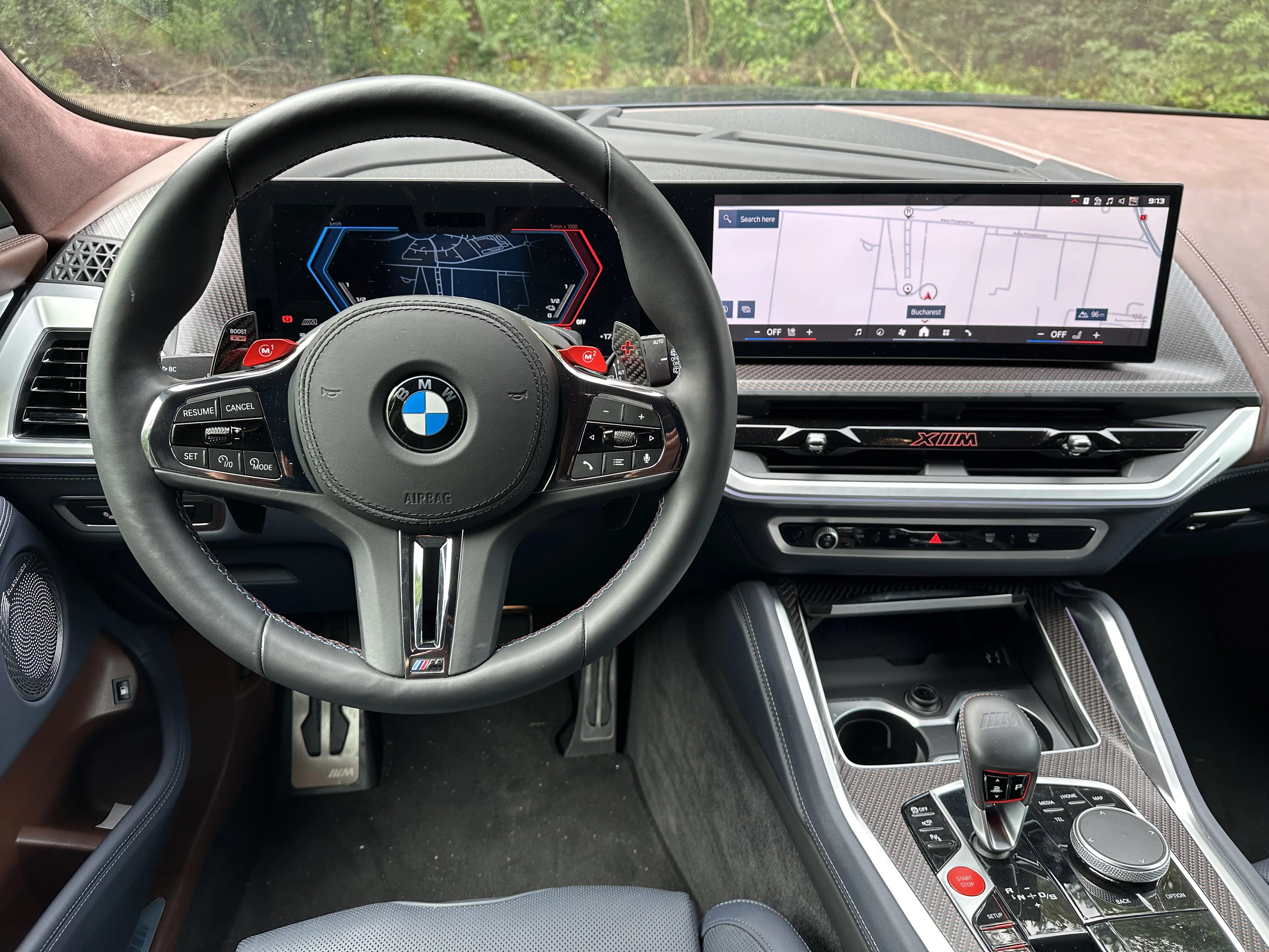 Test drive BMW XM Label Red: Bestia care merită îmblânzită