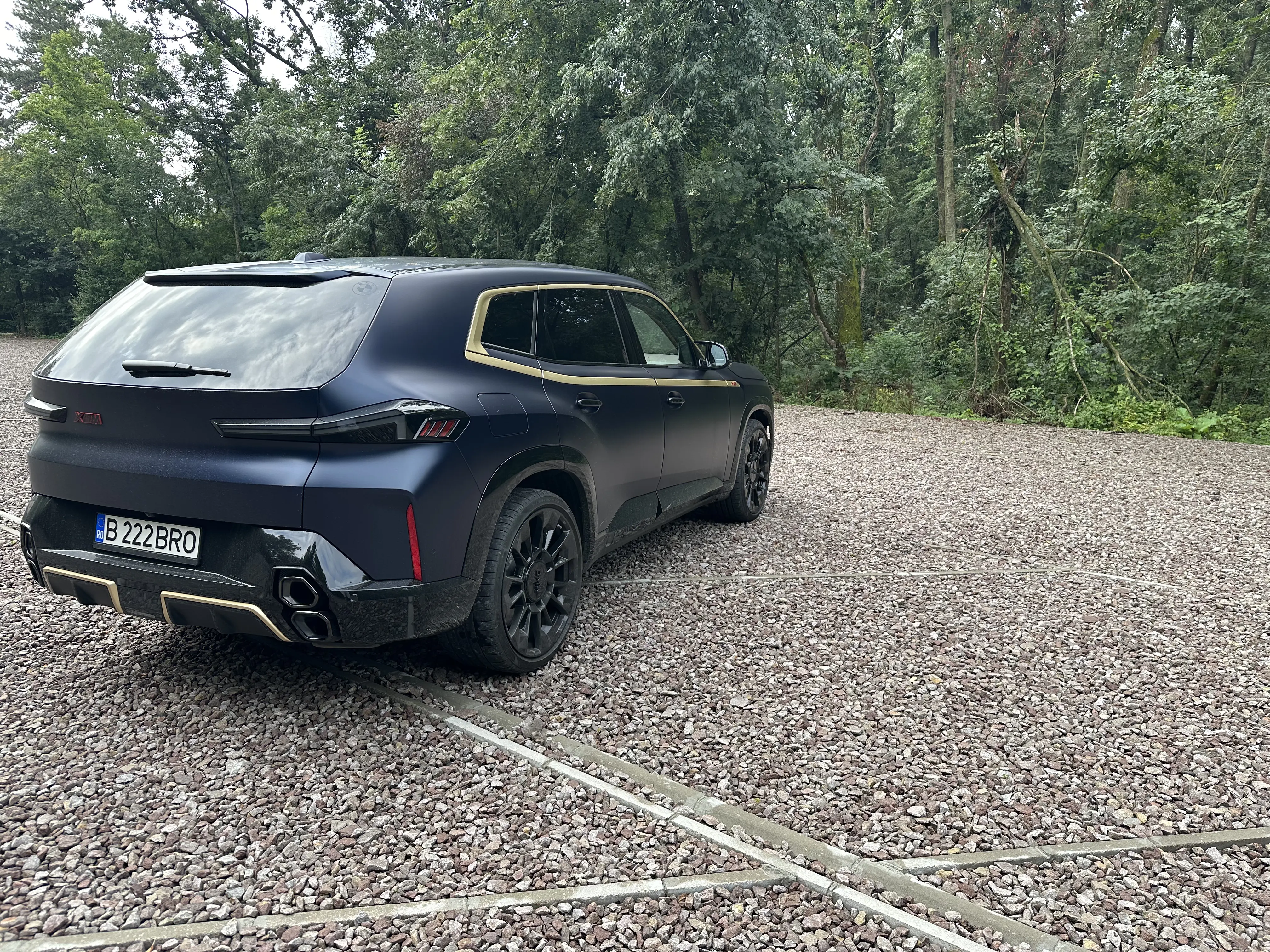 Test drive BMW XM Label Red: Bestia care merită îmblânzită