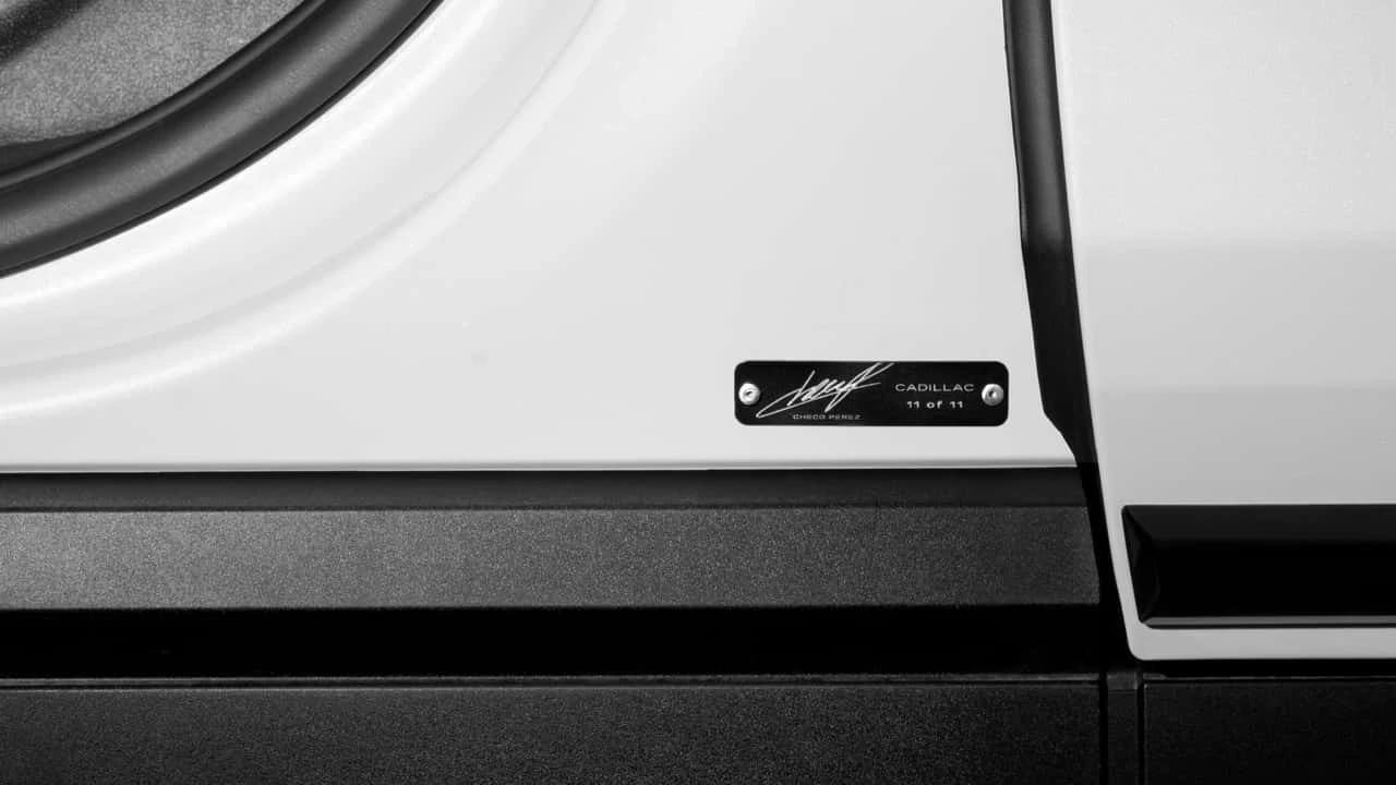Detaliu exterior al ediției Cadillac Escalade-V Checo Pérez