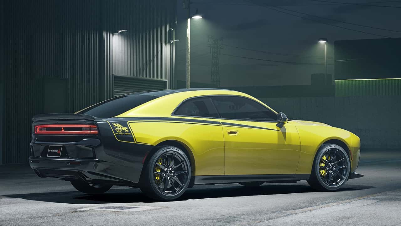 Dodge Charger Super Bee 2027, spate