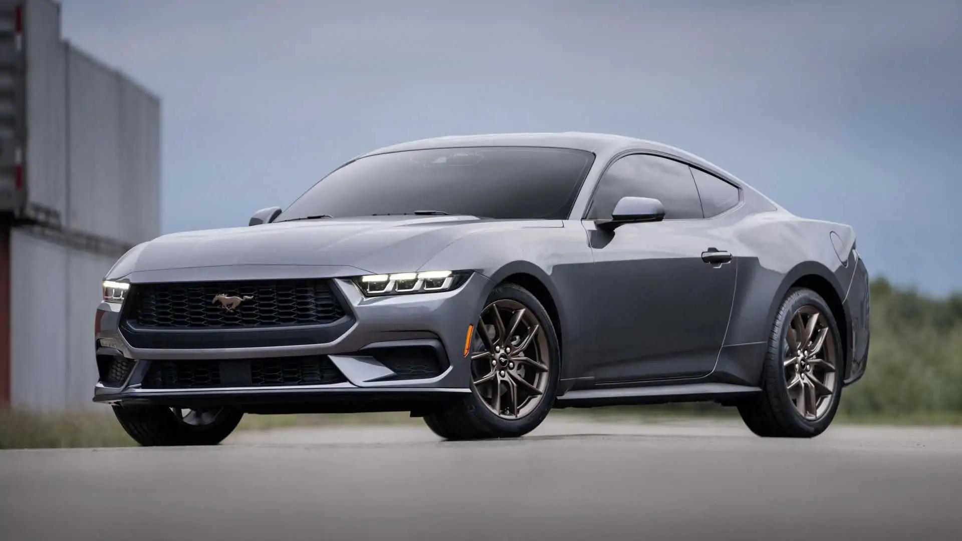 Ford Mustang, generația actuală cu două uși