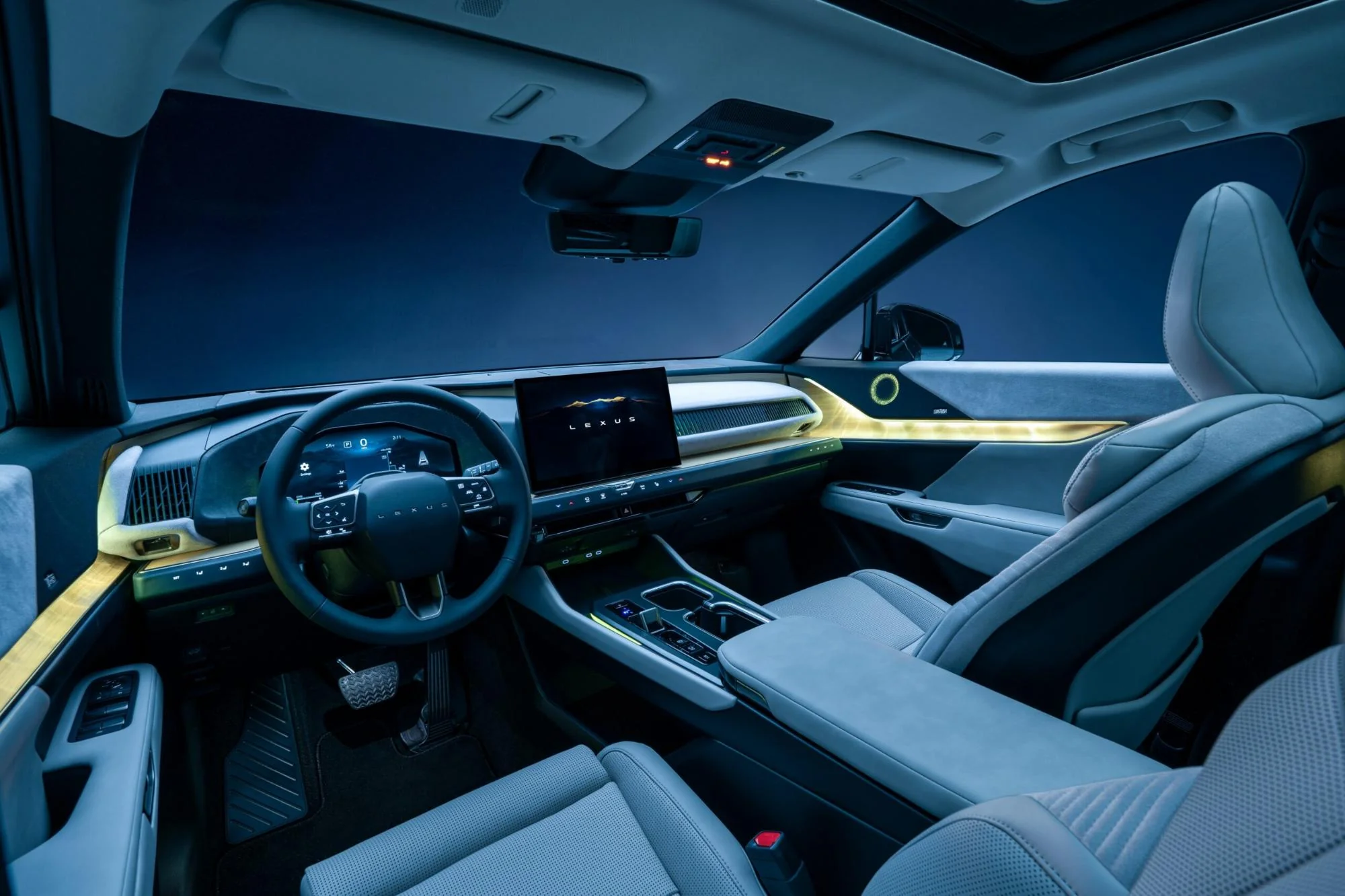 Lexus TZ, primul SUV electric cu 6 locuri al mărcii, imită sunetul unui motor V10