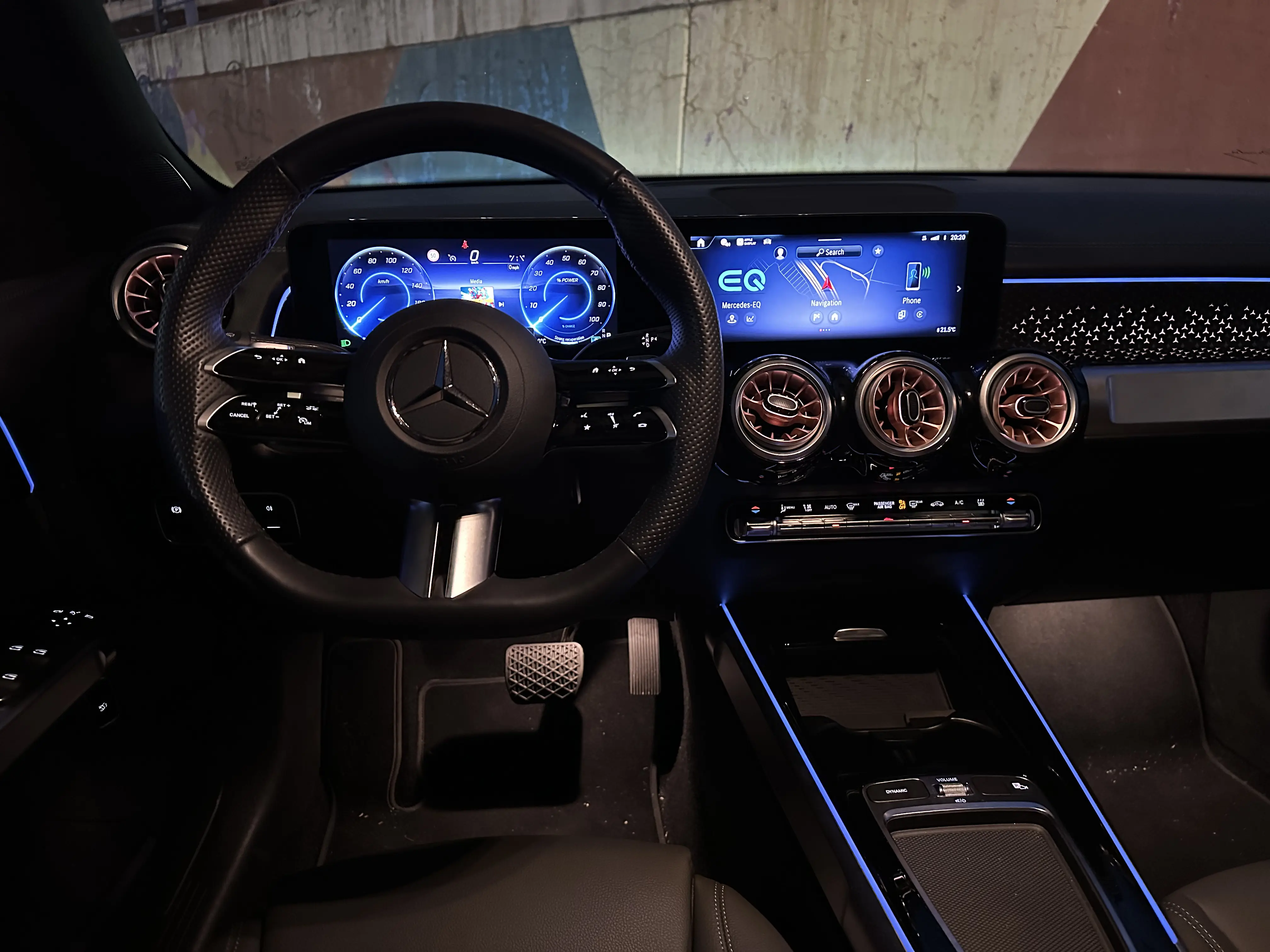 Mercedes EQB 2025: autonomie reală, consum și rafinament electric pentru bărbatul modern