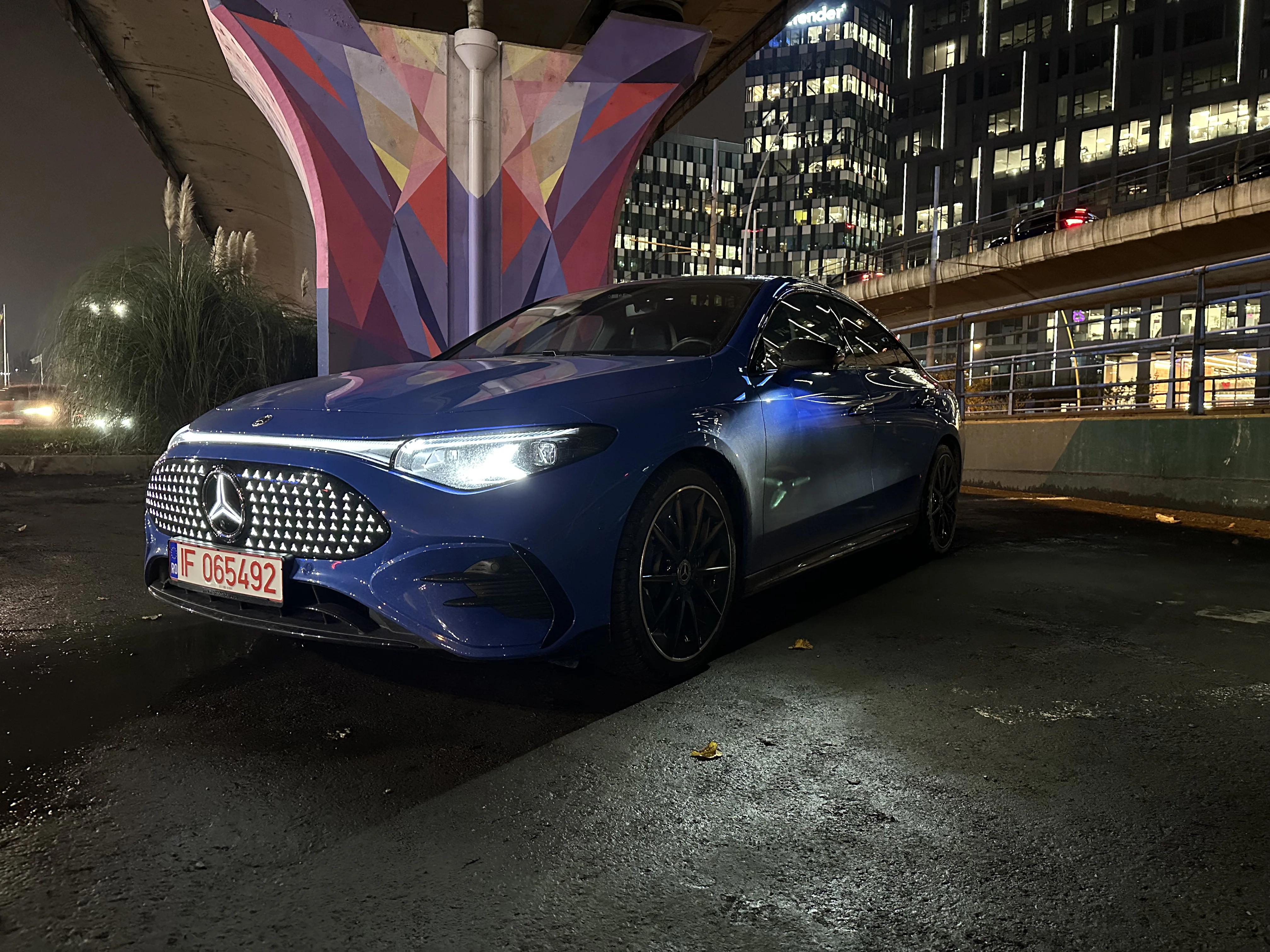 Mercedes-Benz CLA în frunte