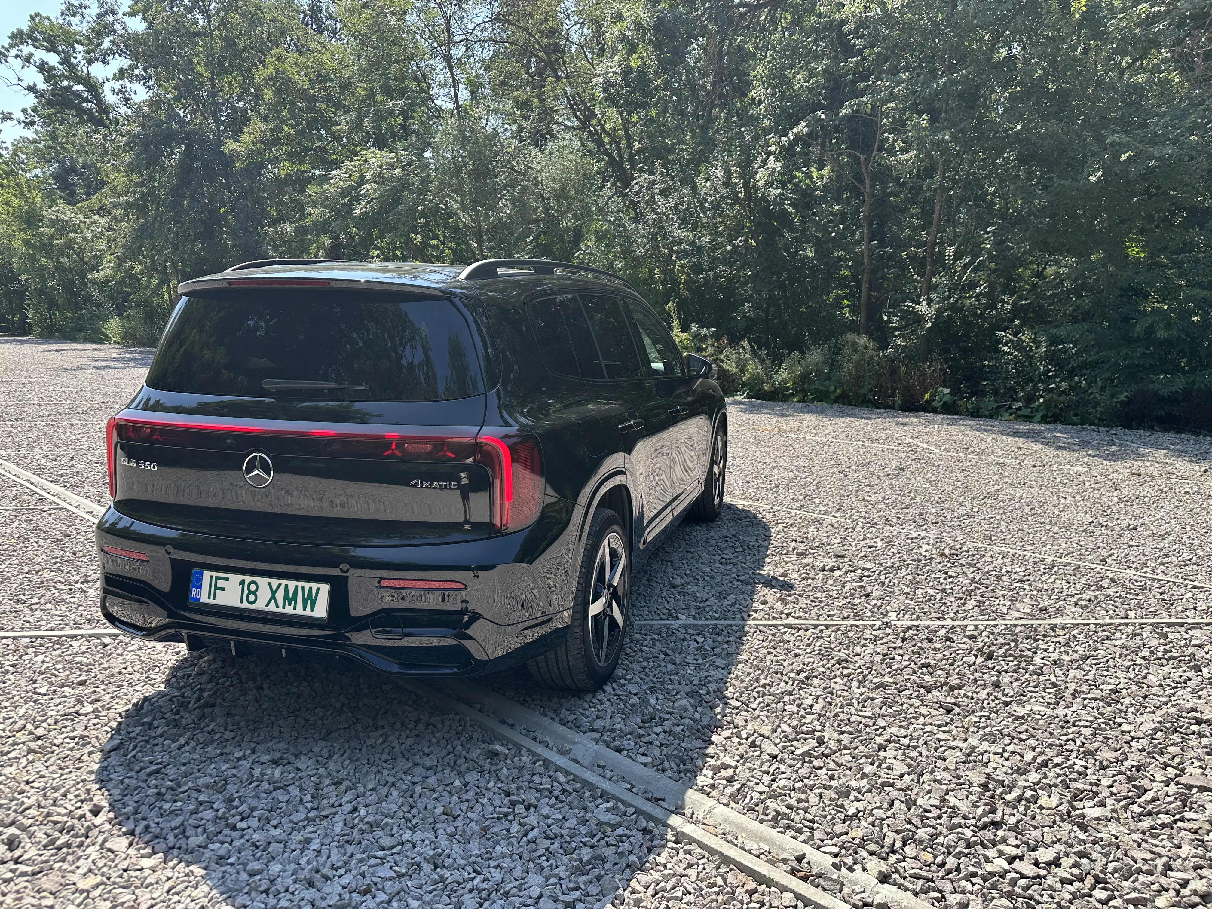 Test drive Mercedes-Benz GLB 350 4MATIC: 354 CP și 579 km autonomie