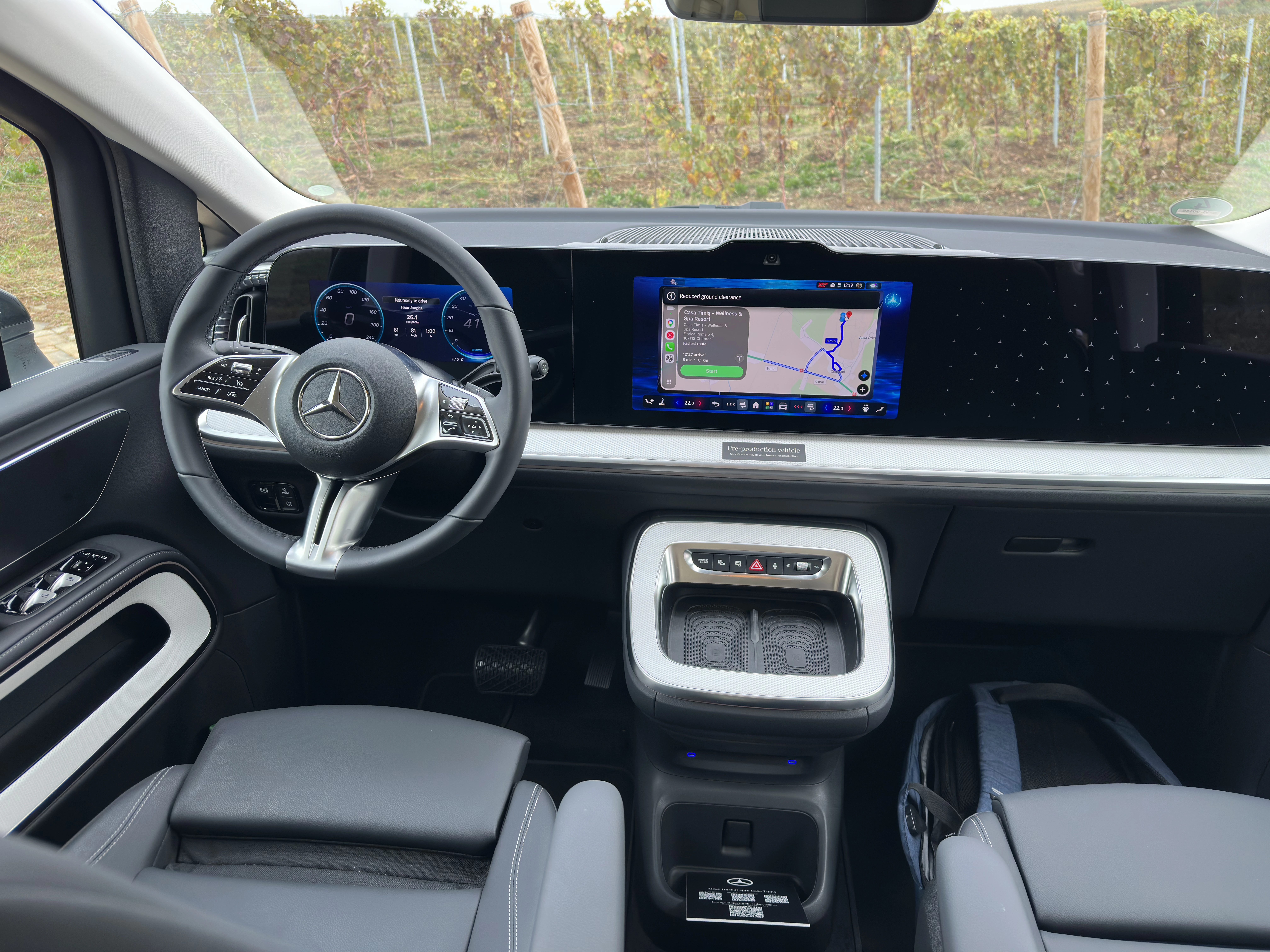 Test Drive Mercedes-Benz VLE 300 electric