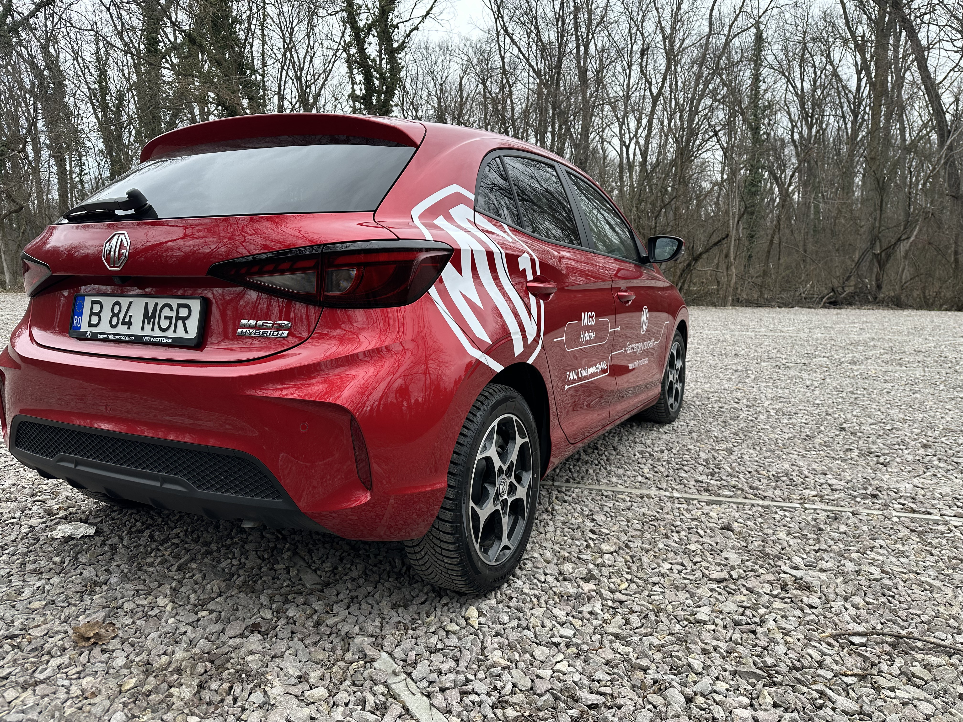 Test drive cu noul MG3 Hybrid+ în România: hibridul de buget care schimbă regulile jocului în clasa mică?