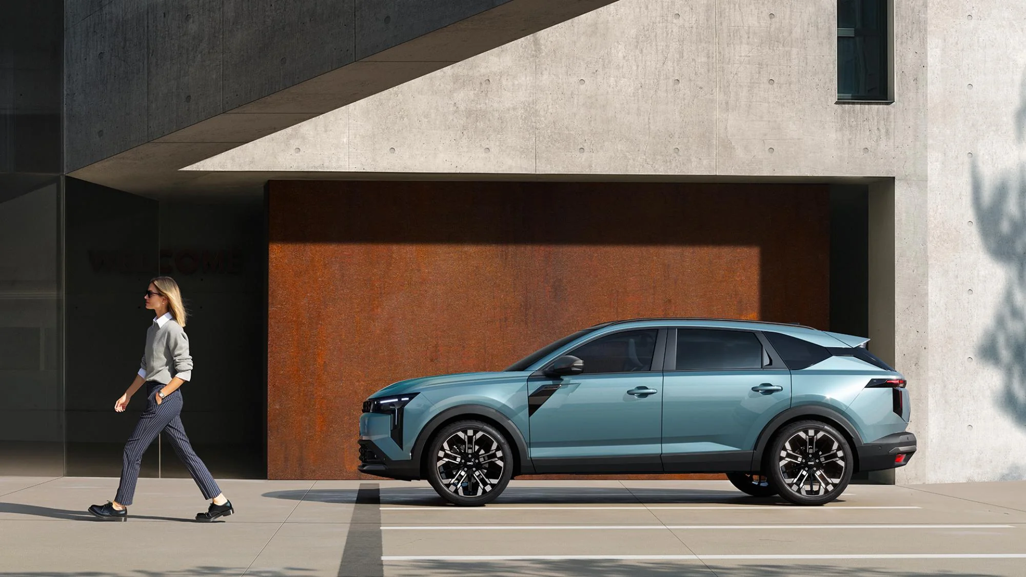 Noua Dacia Striker: crossoverul hibrid care ar putea schimba jocul sub pragul de 25.000 de euro