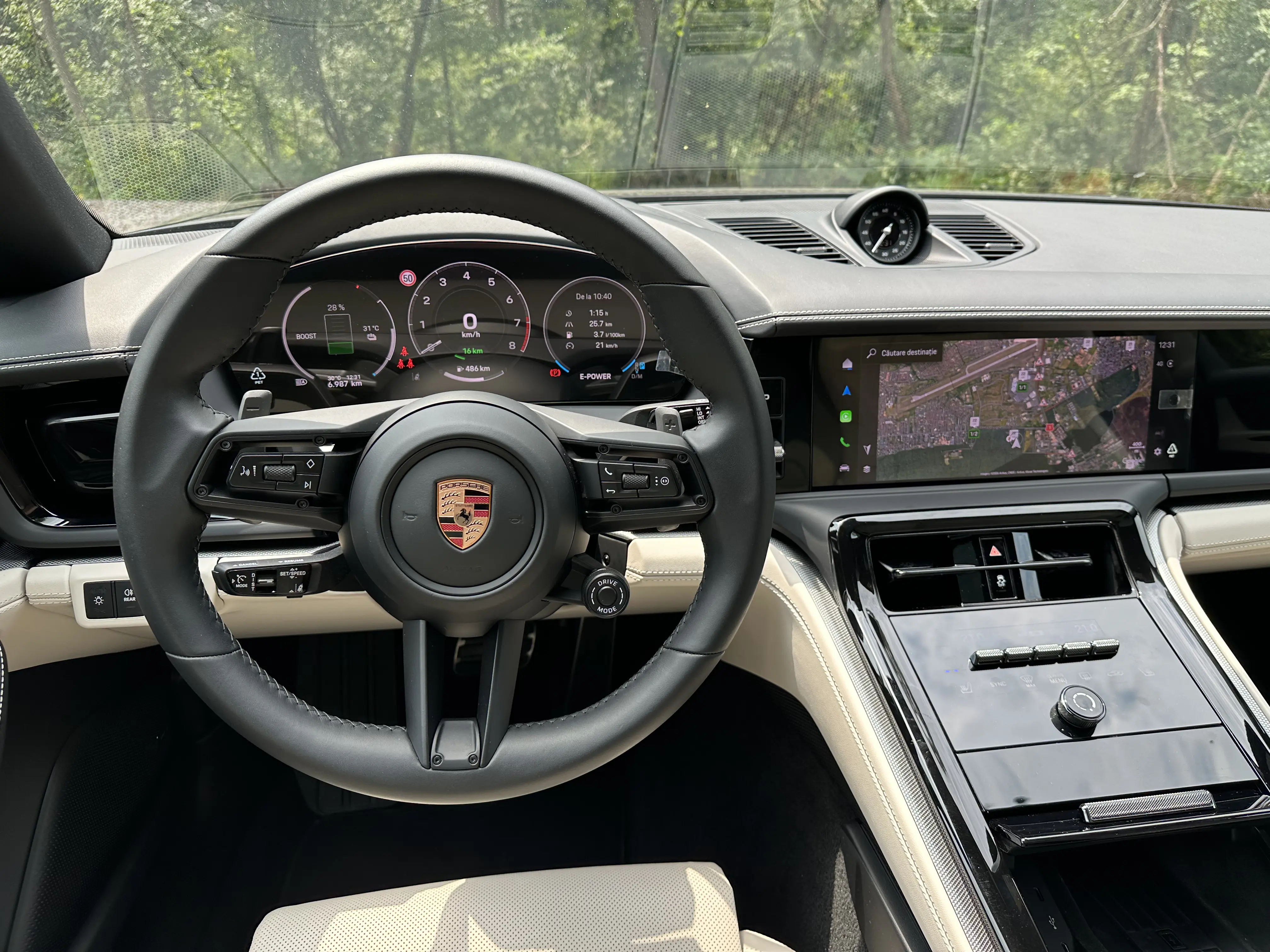 Porsche Panamera 4 E-Hybrid: review, preț și autonomie