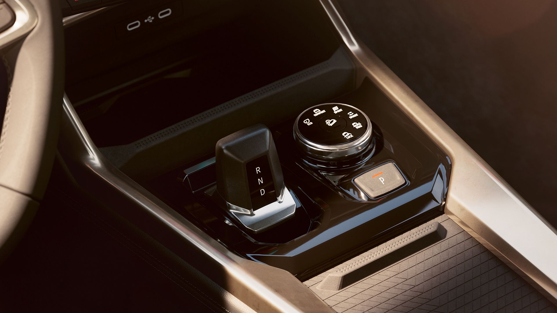 Renault Niagara, selector trepte și buton rotativ pentru modurile de condus